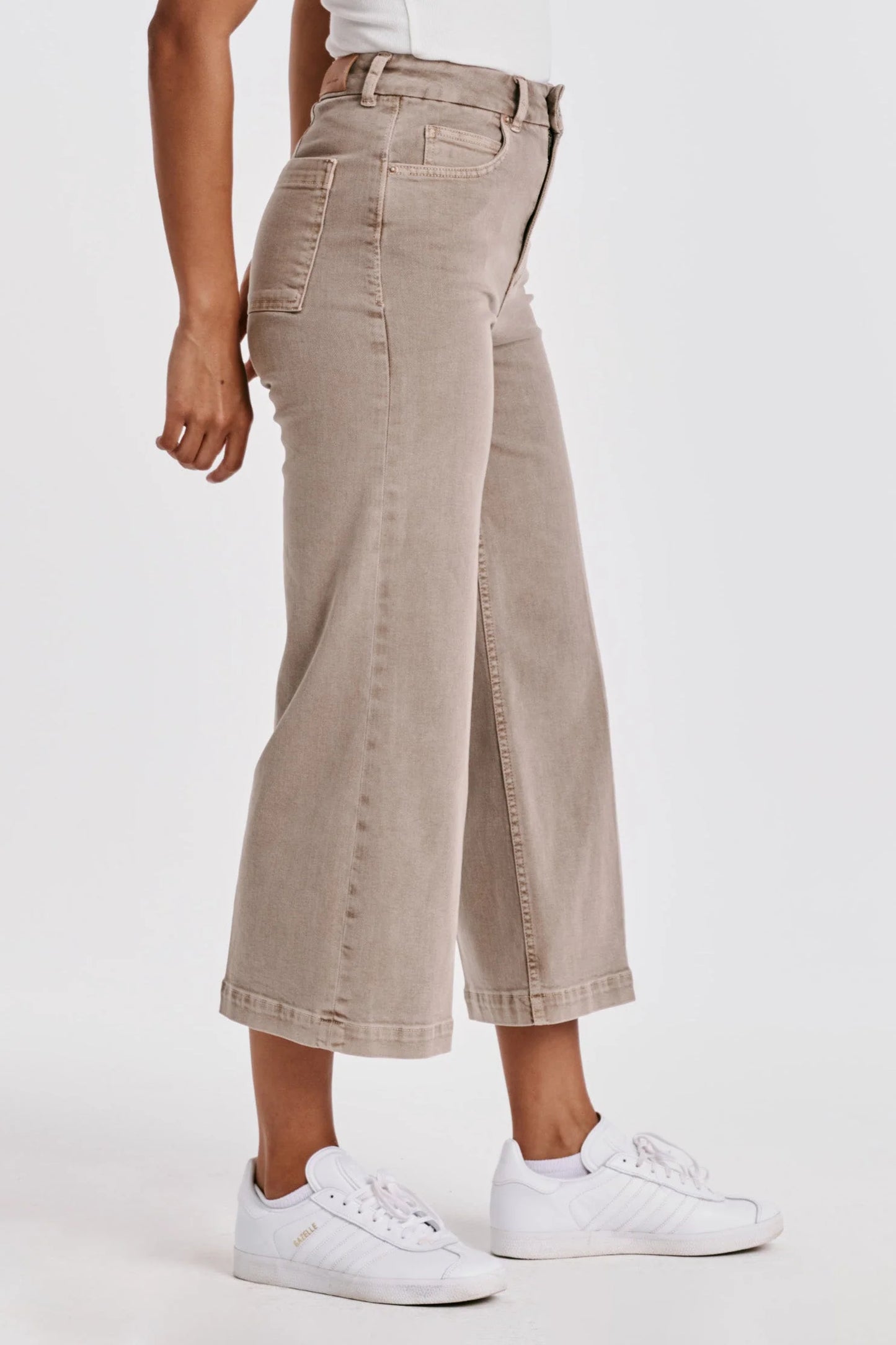 Dear John | Audrey | Super High Rise | Cropped