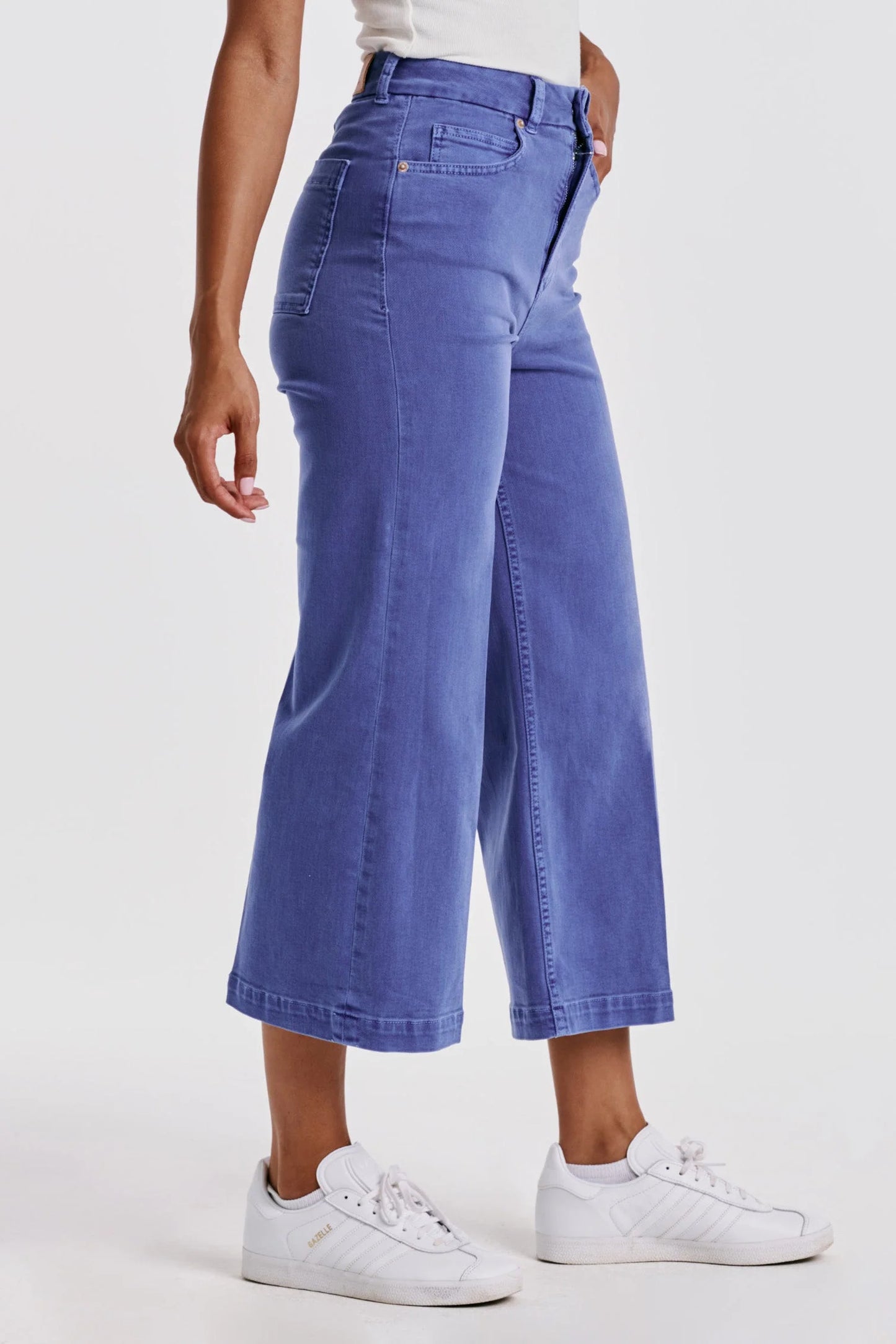 Dear John | Audrey | Super High Rise | Cropped