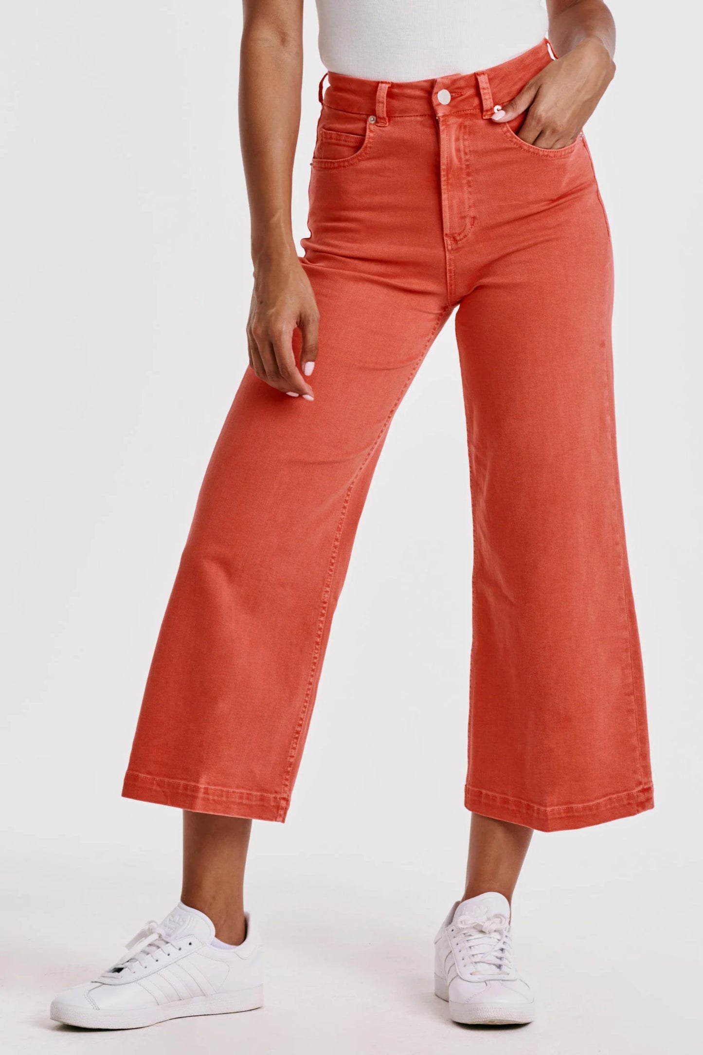 Dear John | Audrey | Super High Rise | Cropped