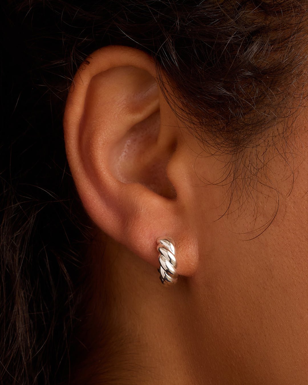 Gorjana | Crew Helium Hoops