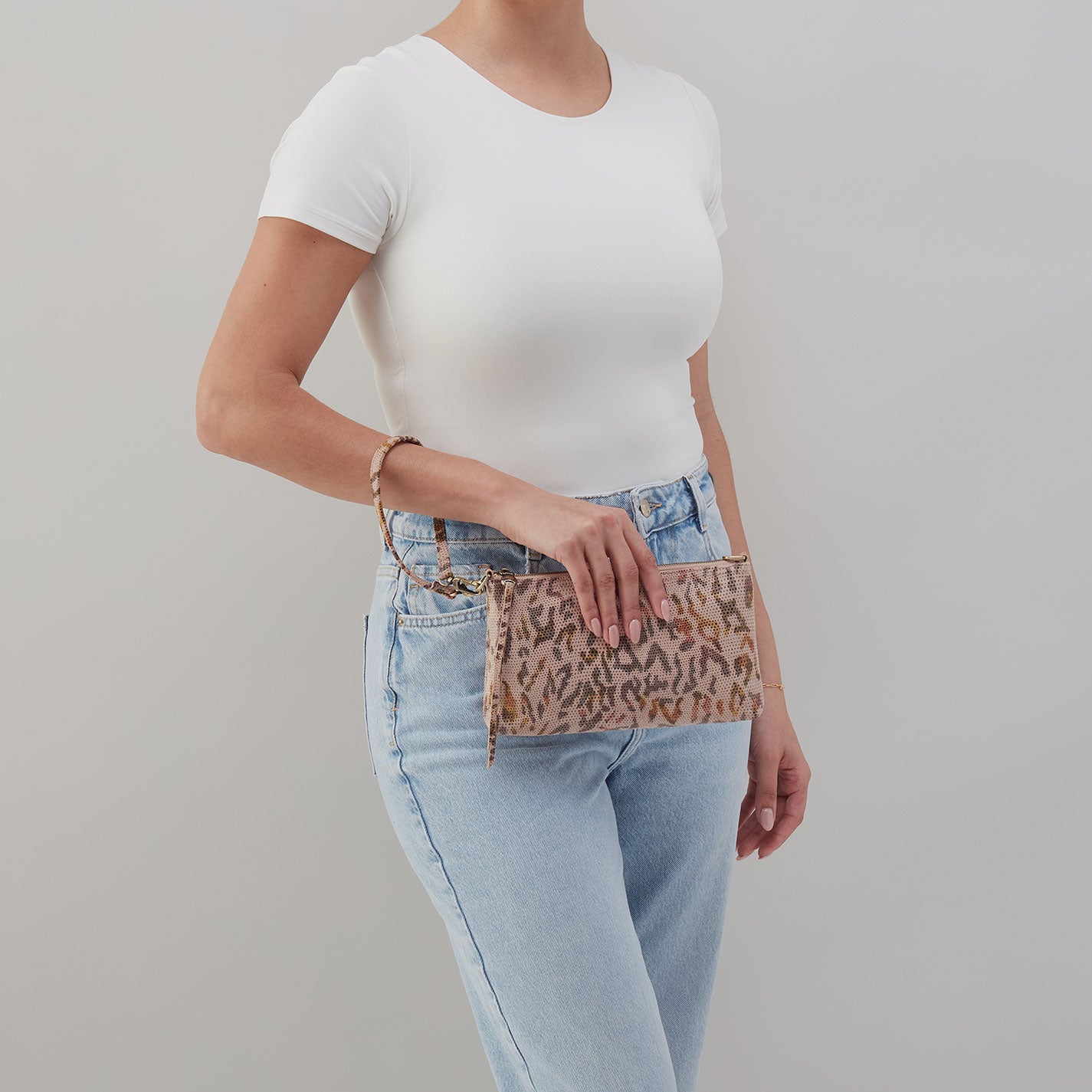 HOBO | Darcy Crossbody Summer Safari