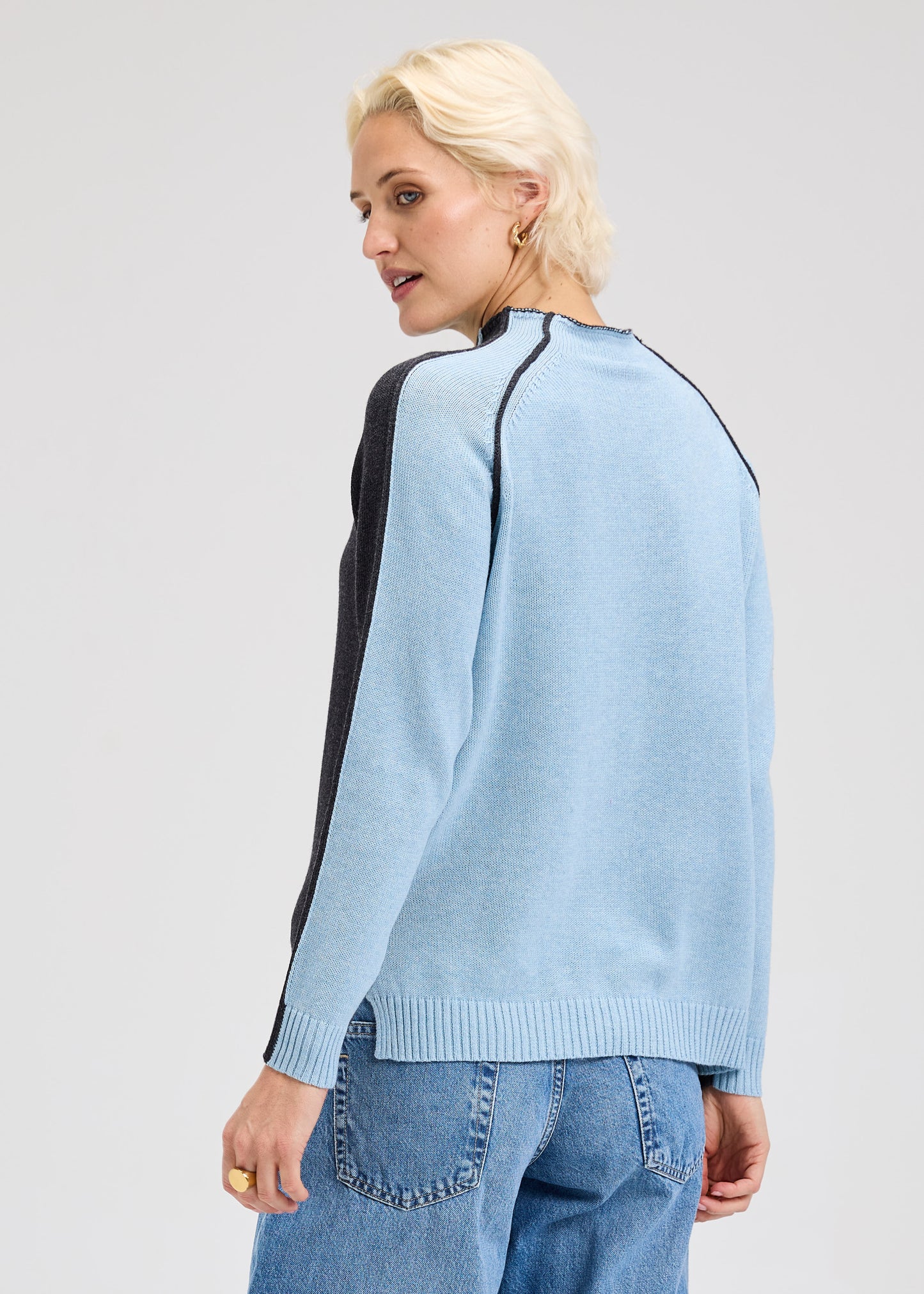 Zaket & Plover | Reversible Block Funnel sweater
