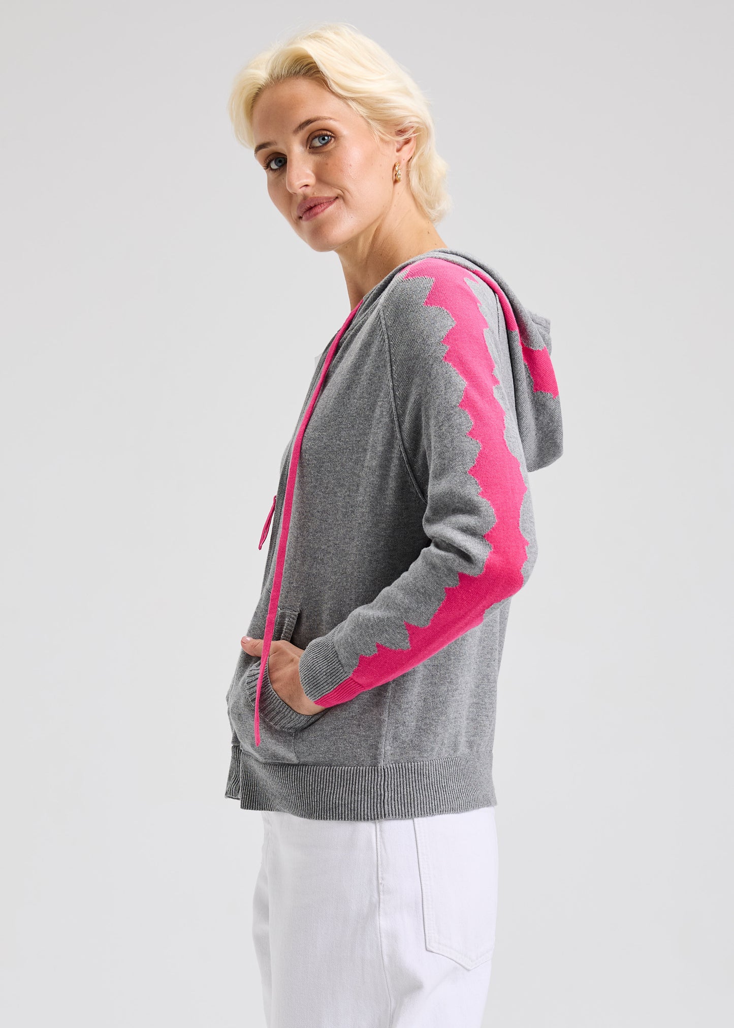 Zaket & Plover | Jaggerd Edge Hoodie