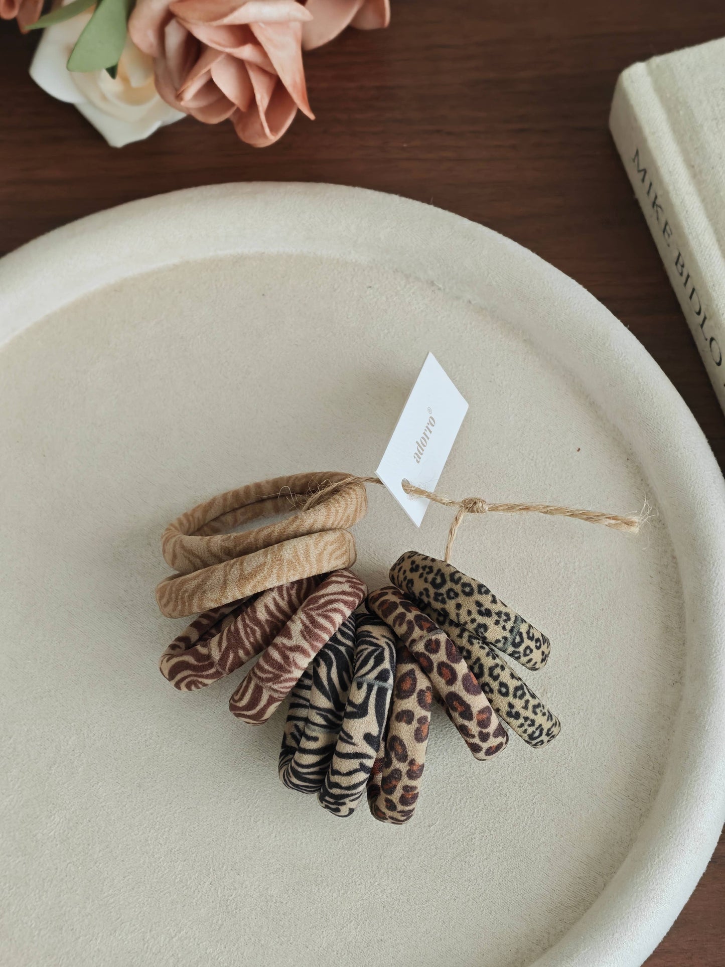 
                  
                    Animal Print Skinny Seamless Hair Ties (Set of 10)
                  
                