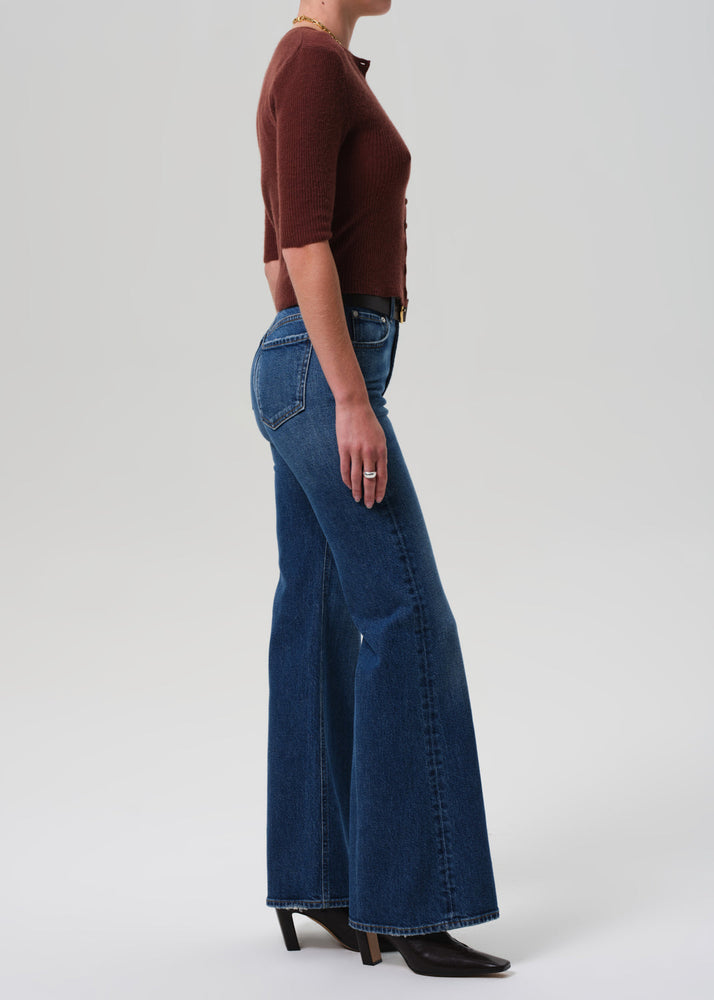 
                  
                    Citizens of Humanity | Kimberly 70's Flare in Cruise
                  
                