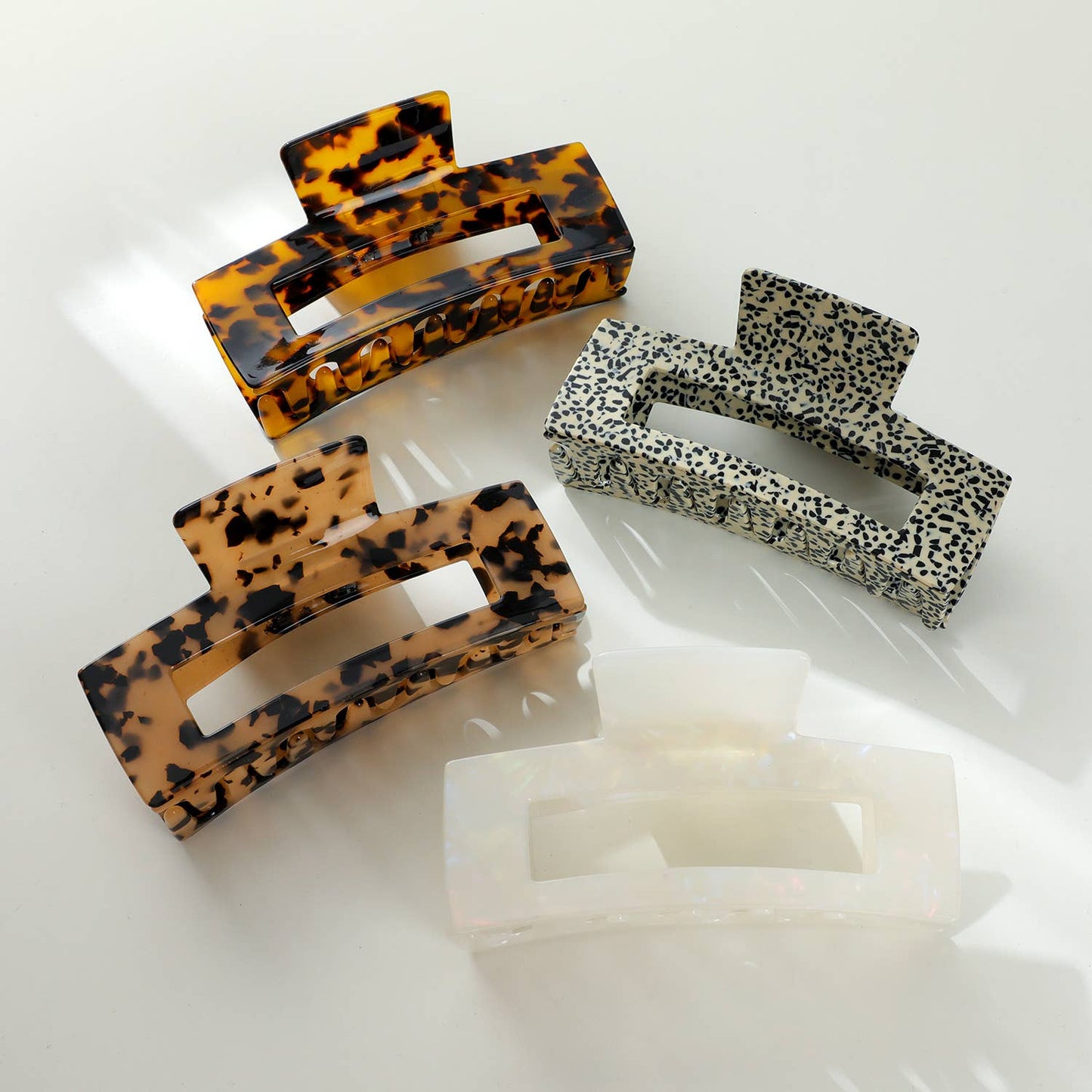 
                  
                    Luna Mega Core Classic Rectangle Claw Clip - Mega: Assorted
                  
                