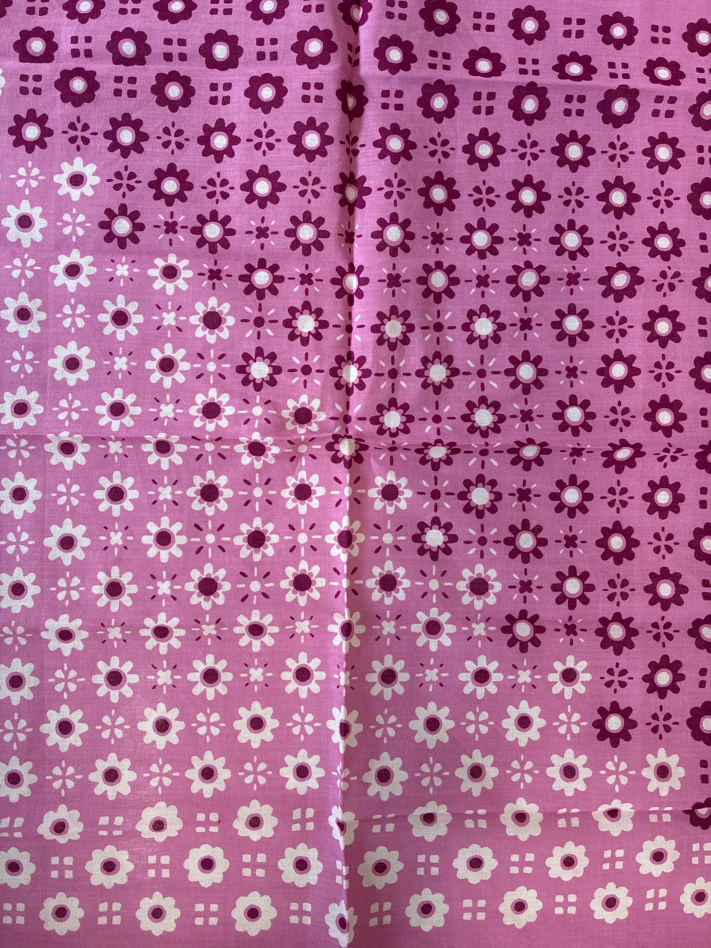 
                  
                    Last Chance Textiles | Cotton Switcheroo Bandana | Sorbet
                  
                