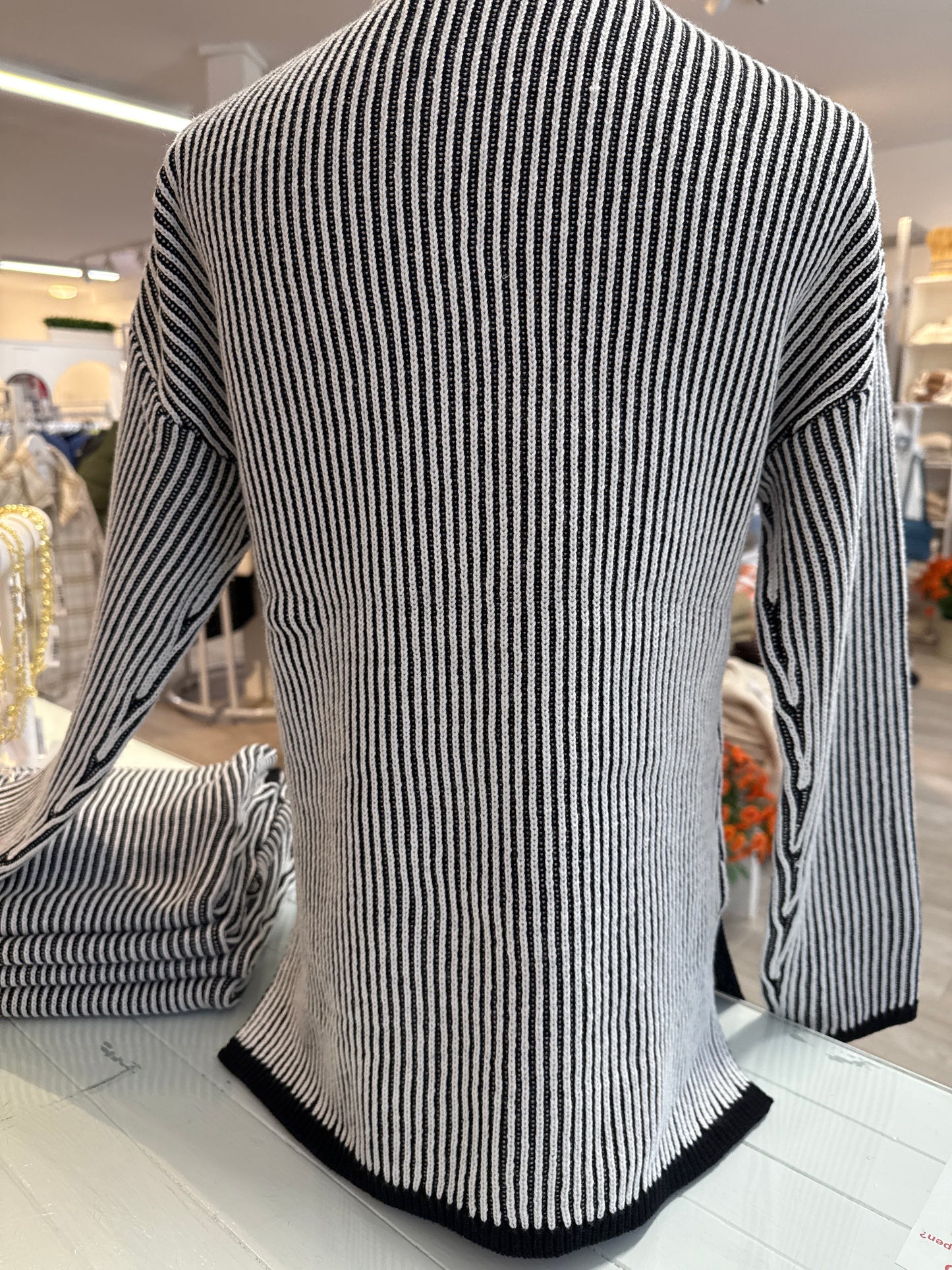 
                  
                    J. Society | Two Tone Plaited Funnel Neck sweater | 22053
                  
                