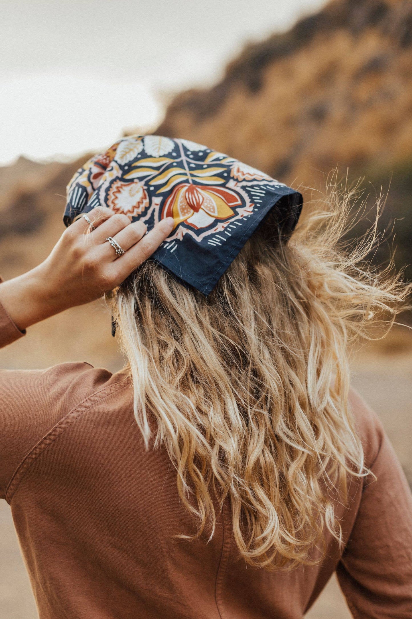 
                  
                    No. 039 Elsie Bandana
                  
                