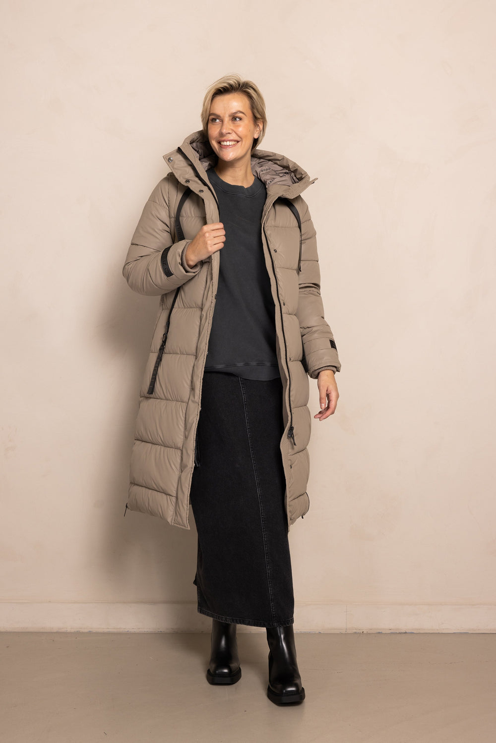 Zhrill | Zhisi Max Jacket | Taupe