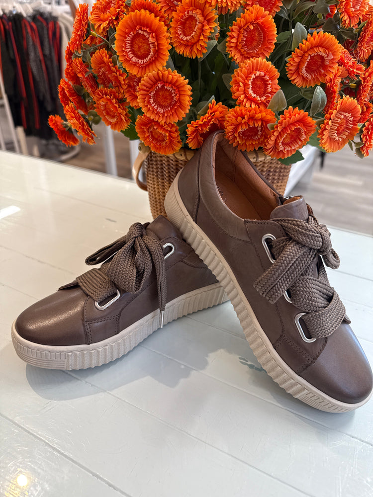 
                  
                    EOS | Jovi Sneaker | Dark Taupe
                  
                