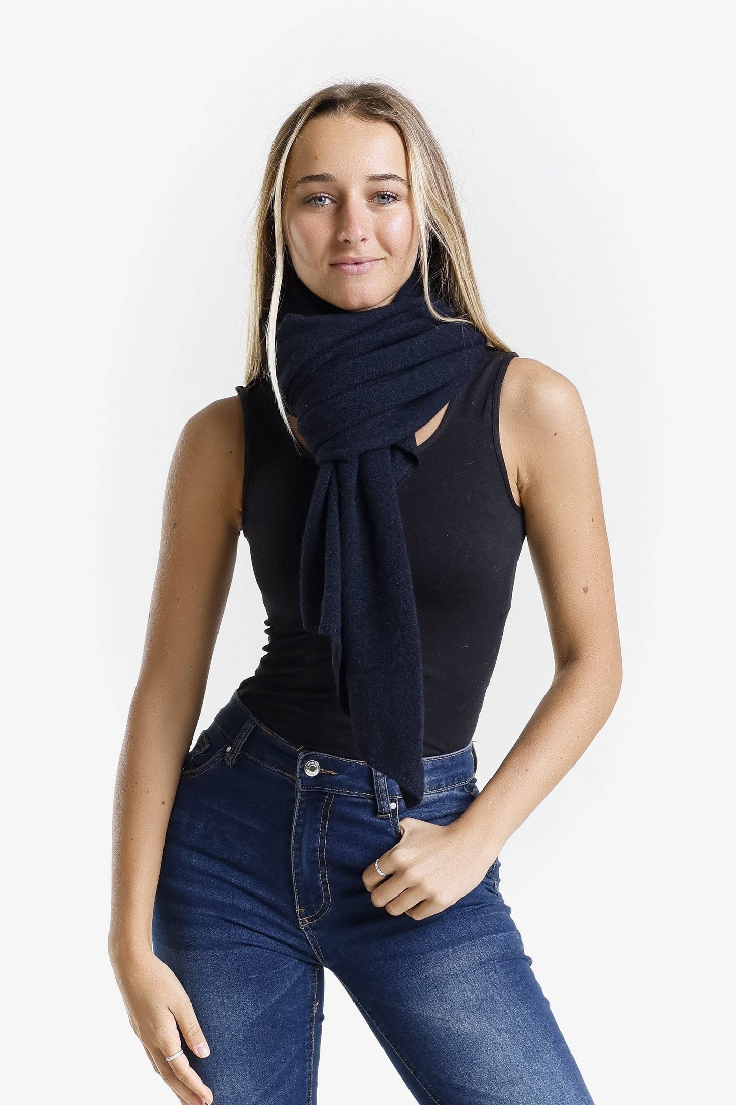 
                  
                    100% Italian Crafted Cashmere Ruana (SWE06): 258 Camel / One Size
                  
                
