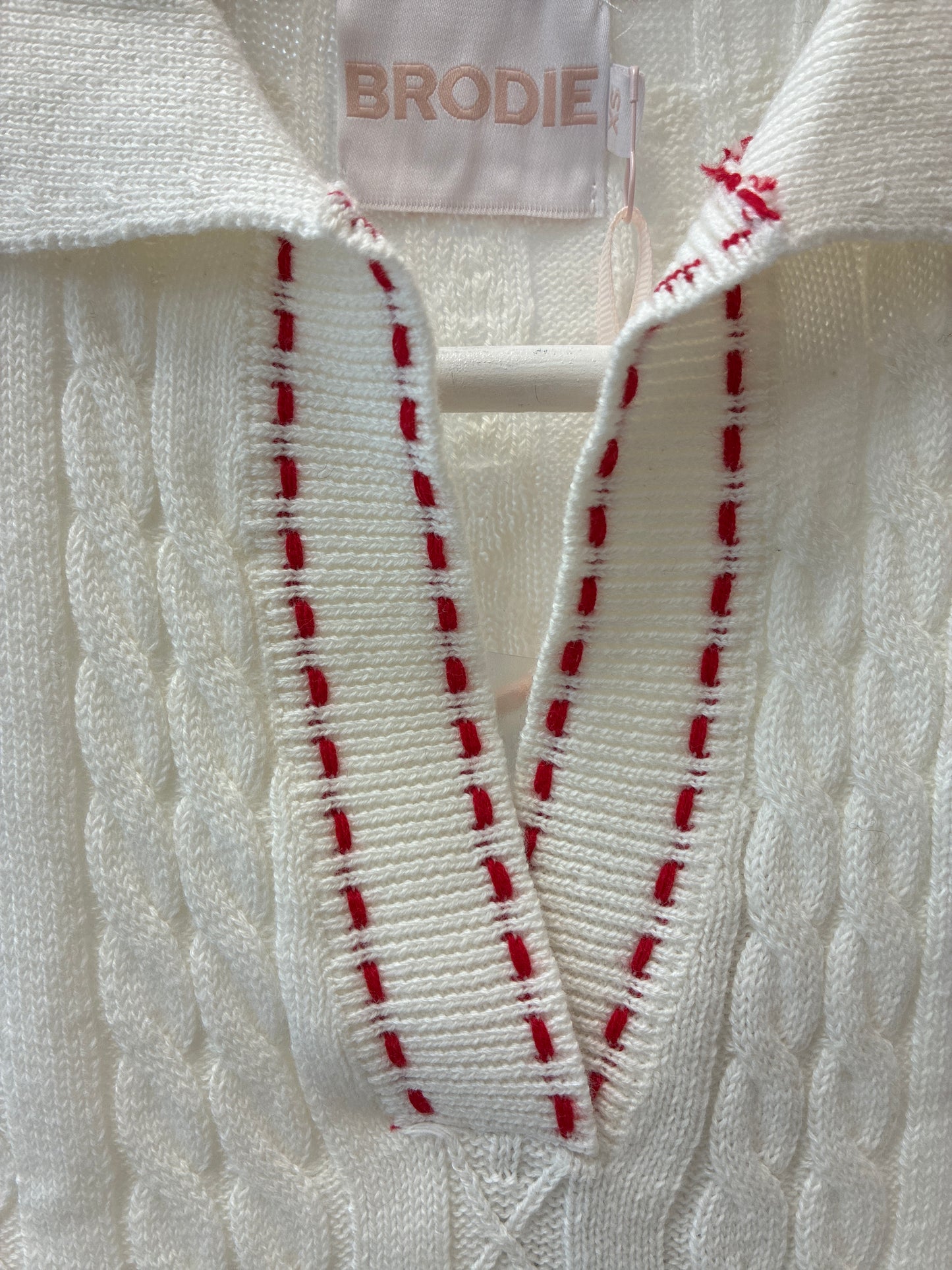 
                  
                    Brodie | USA 250 Cable Polo Vest | White
                  
                