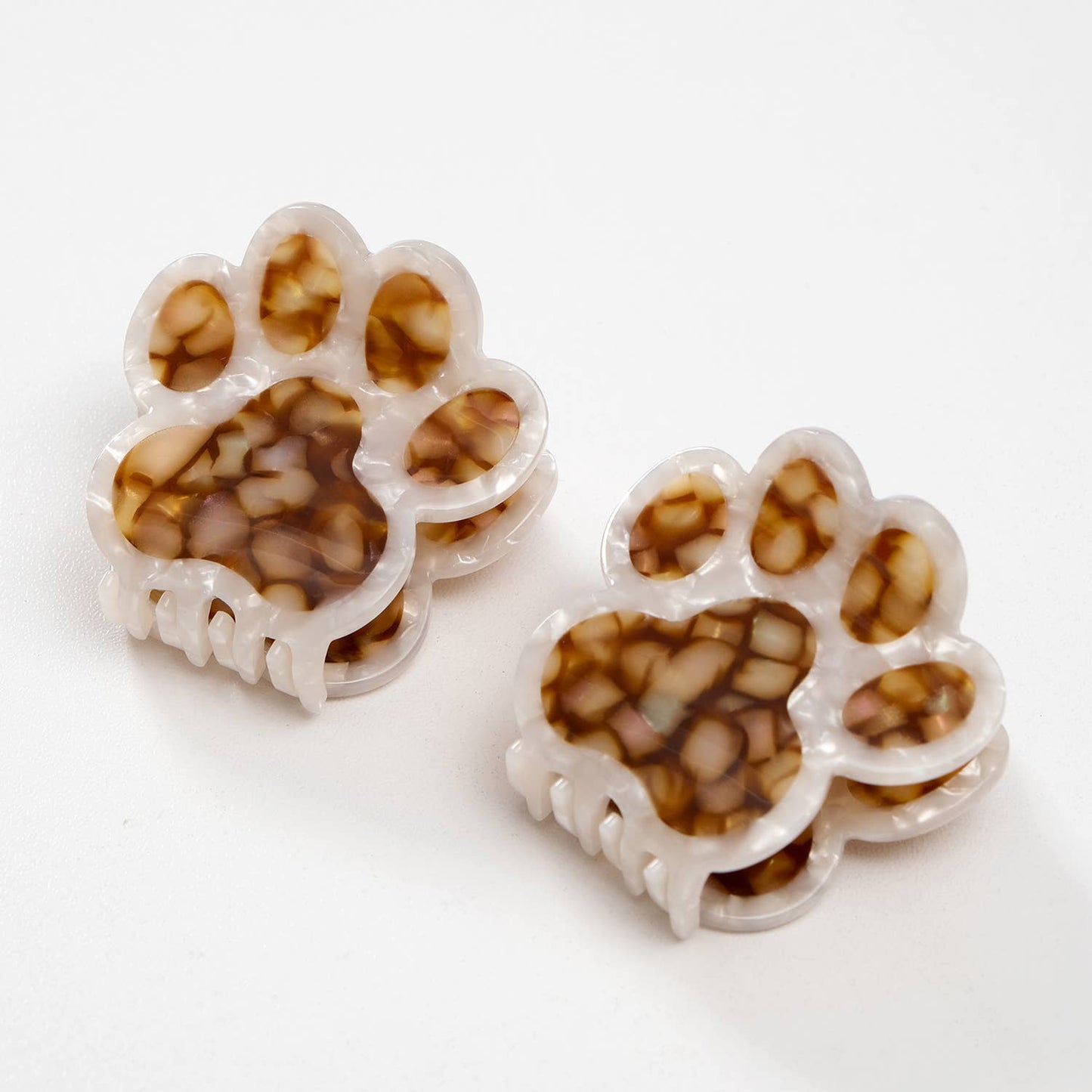 
                  
                    Paw Print Claw Clip - Small
                  
                