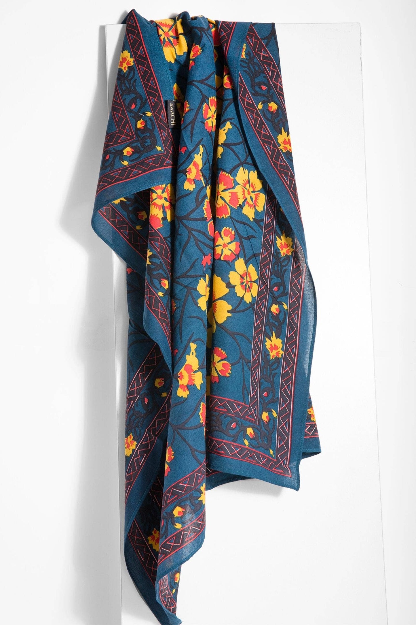 
                  
                    Floral Bandana Versatile : Ivory
                  
                