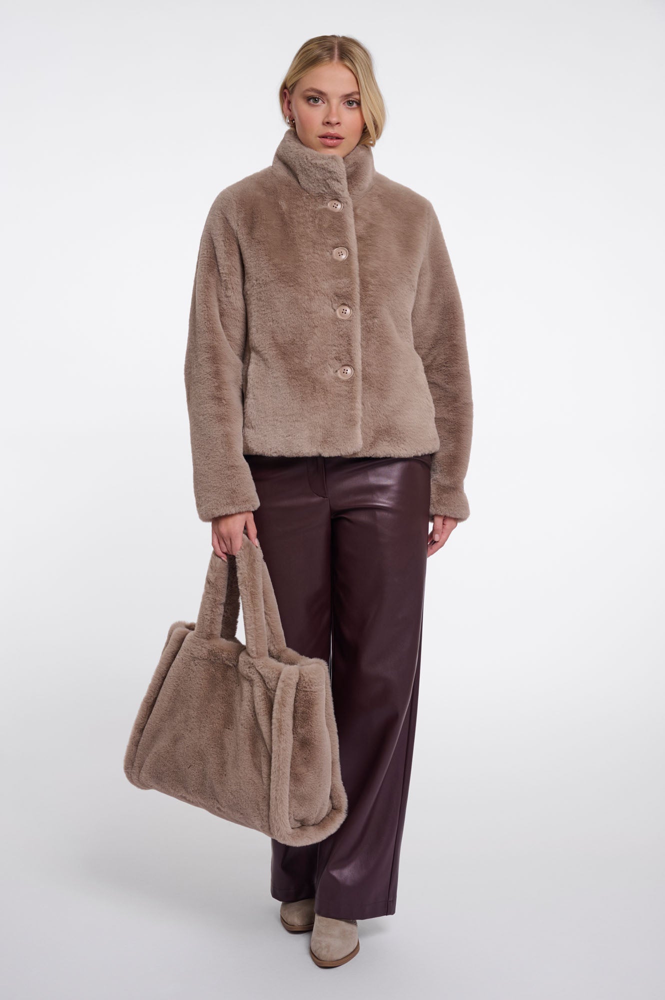 
                  
                    Rino&Pelle | Big Shopper | Latte
                  
                