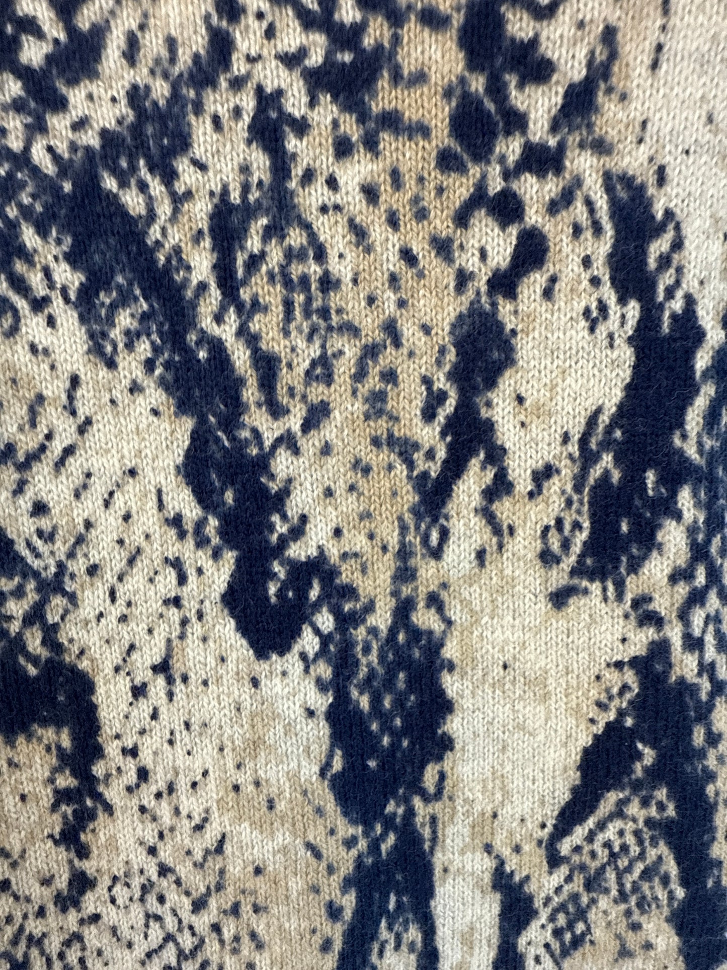 
                  
                    J.Society | Reptile Crew Sweater | 22018
                  
                