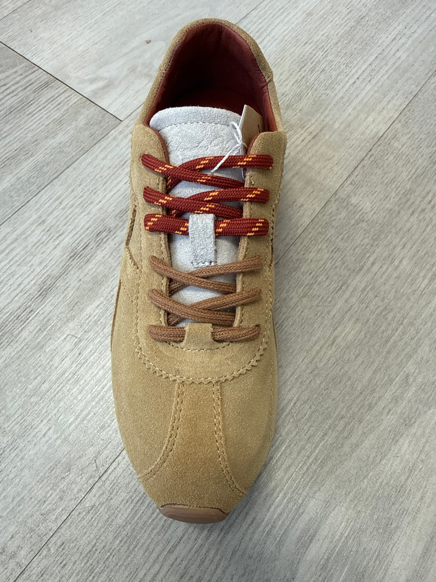 
                  
                    Victoria| Aster Suede Sneaker |
                  
                