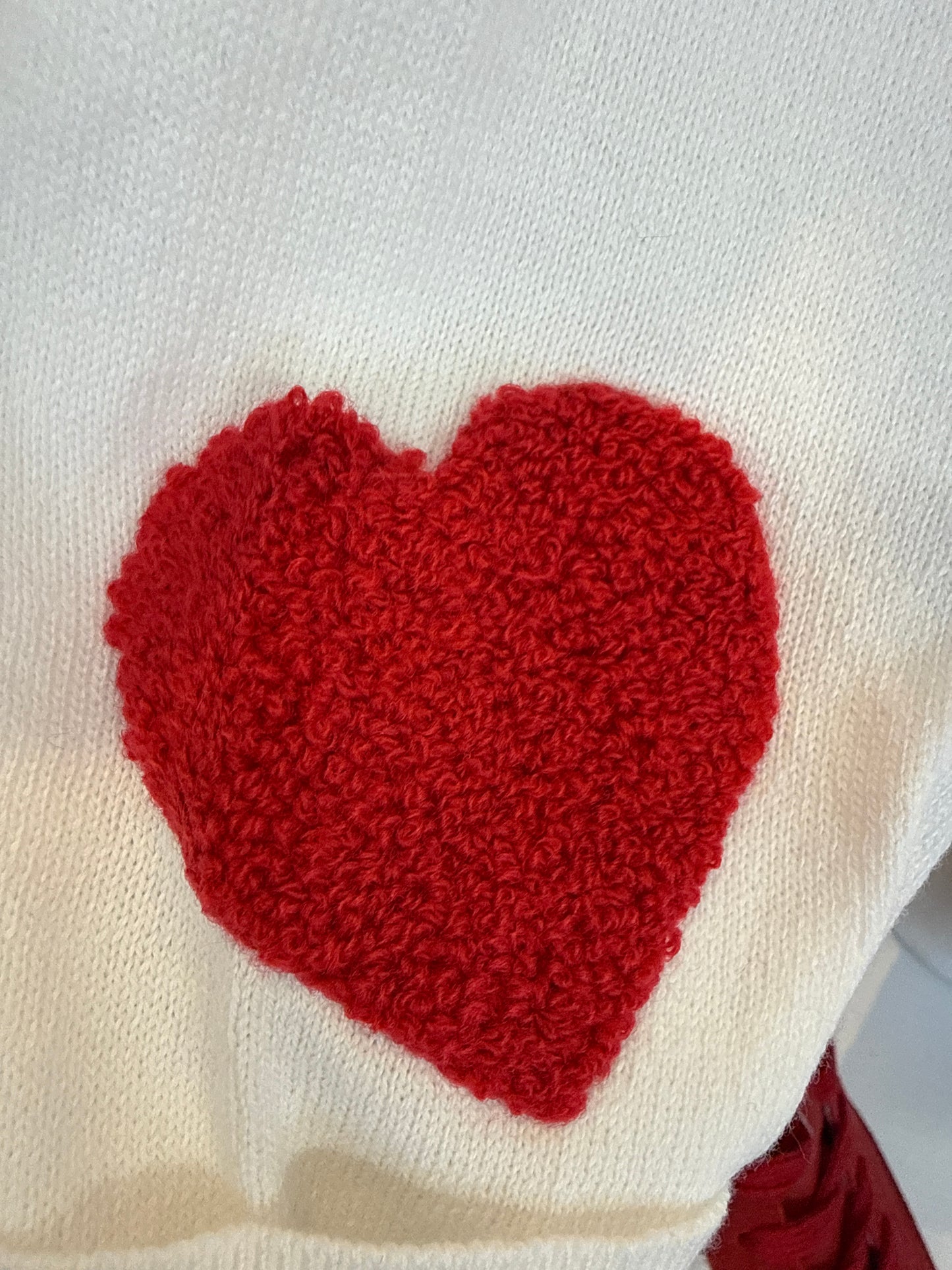 
                  
                    J.Society | Heart L/S crew | 2318
                  
                