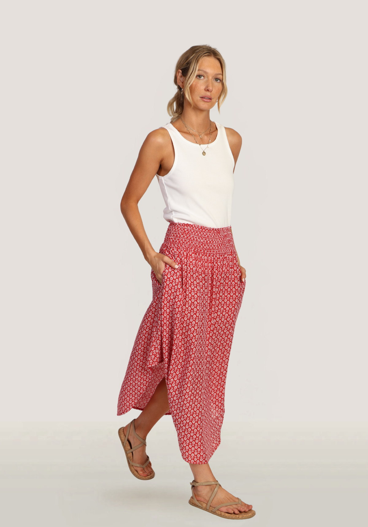 
                  
                    Dylan | Sara Skirt | Red
                  
                