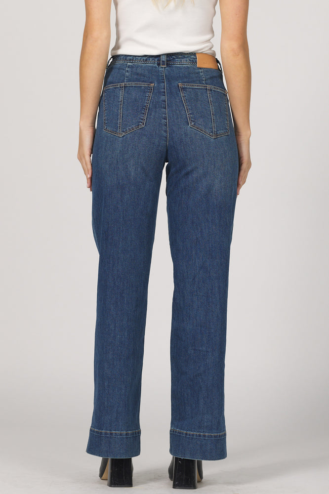 
                  
                    Dear John | Holly Kentfield Straight leg jean
                  
                