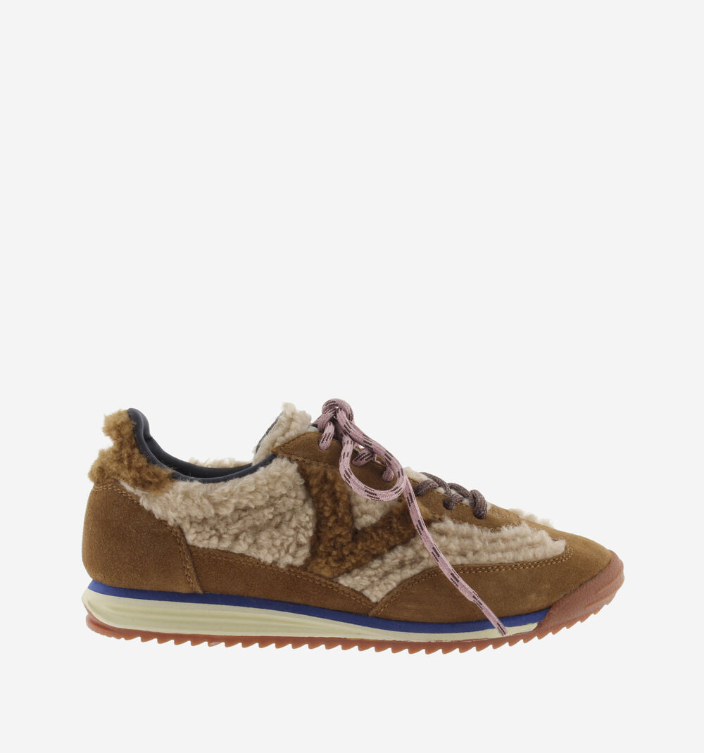 
                  
                    Victoria | Saturn Faux Shearling Sneaker | Beige
                  
                