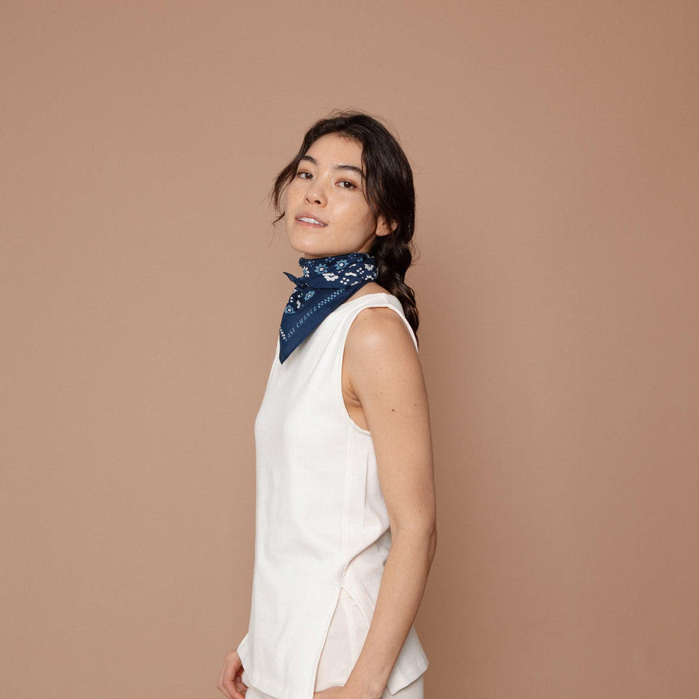
                  
                    Last Chance Textiles | Cotton Switcharoo Scarf | Navy
                  
                
