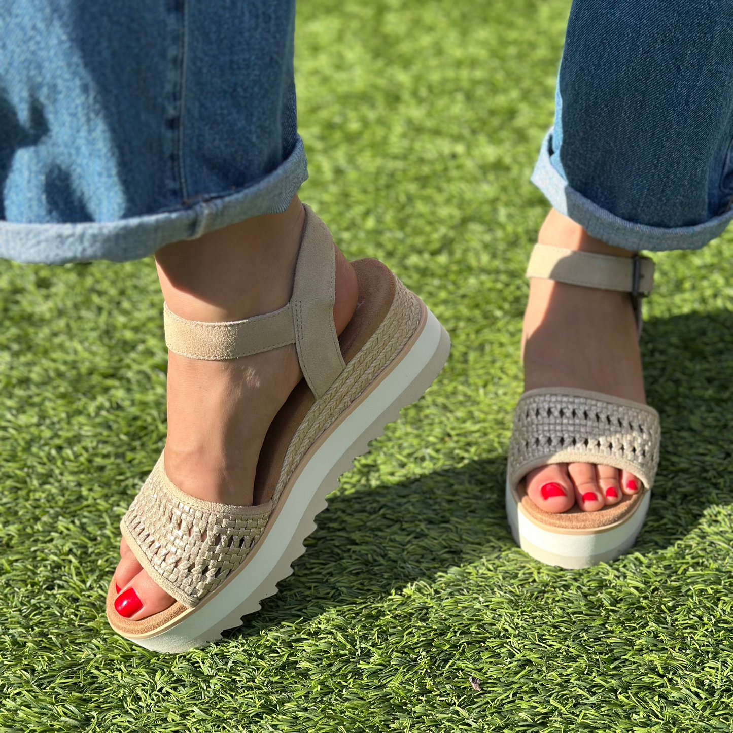 
                  
                    TOMS | Diana Wedge Sandal | Basket Weave
                  
                
