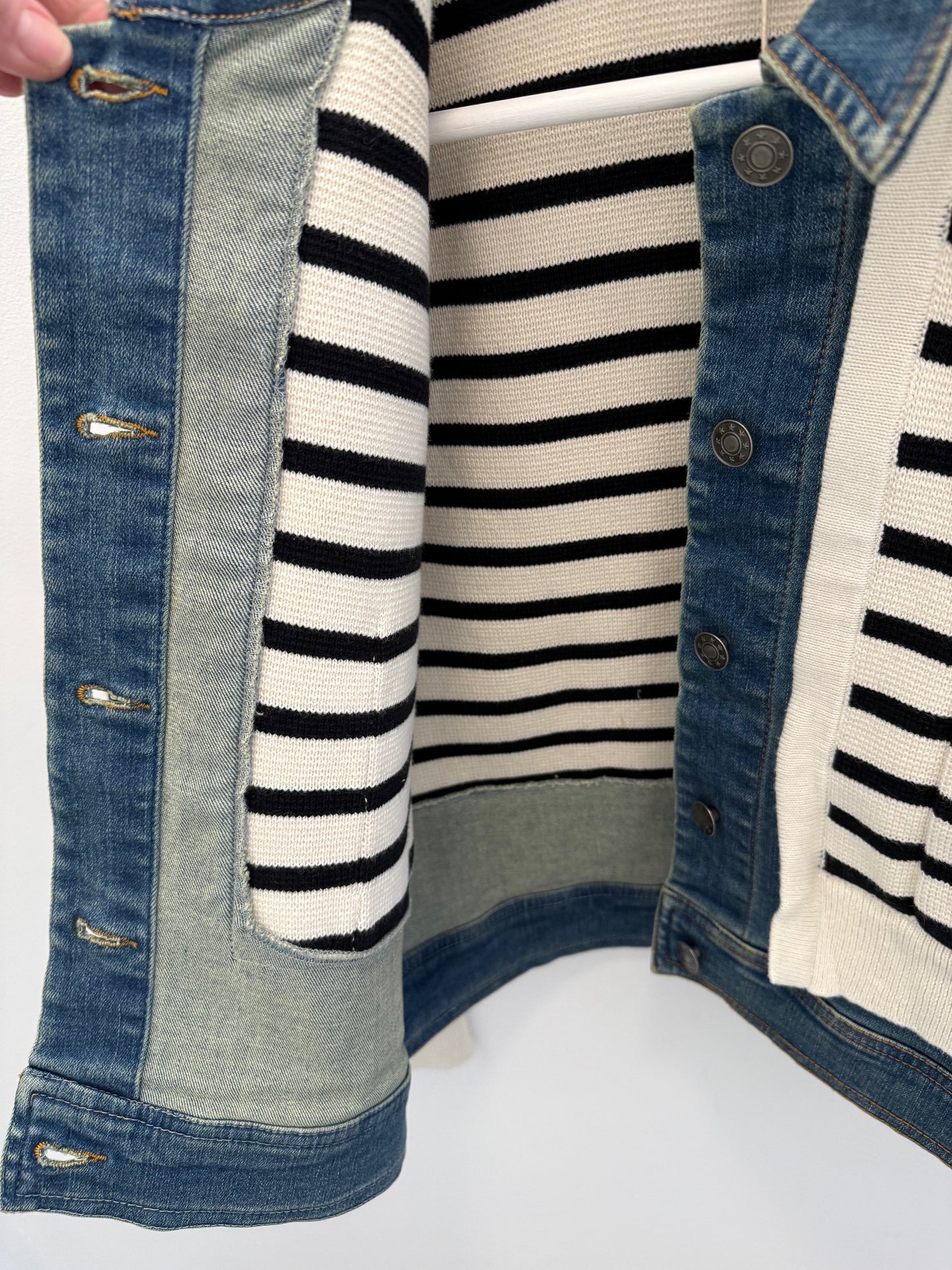 
                  
                    J.Society | Striped Jacket with Denim | 21029
                  
                