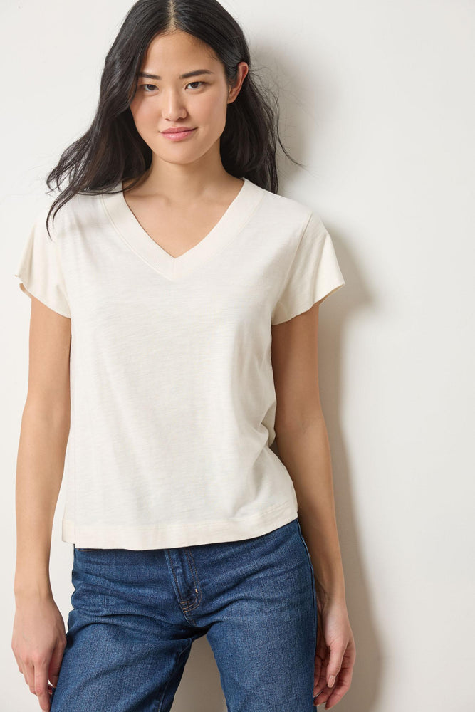 
                  
                    Lilla P | Relaxed S/S V-Neck Tee 3052
                  
                