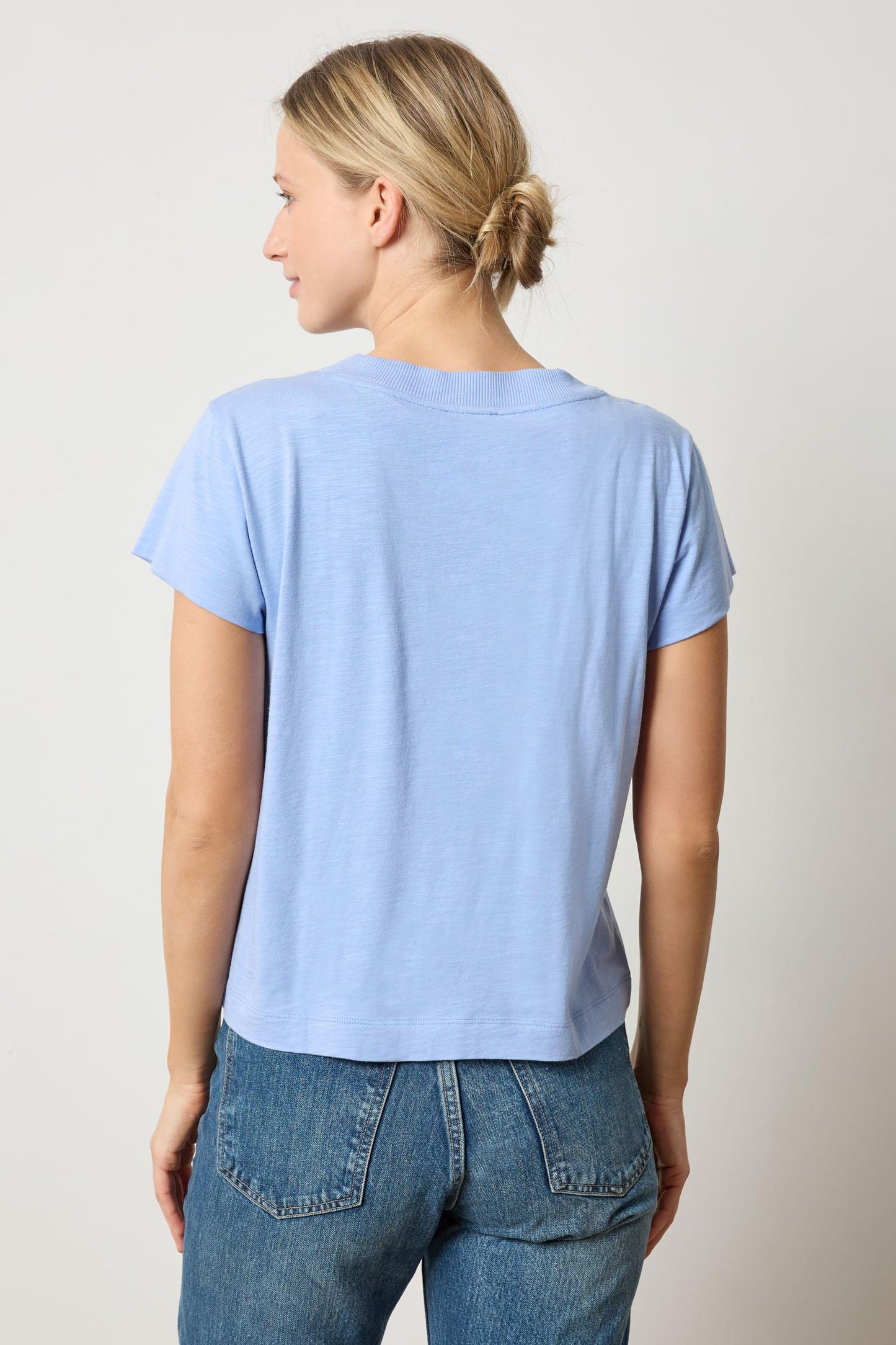 
                  
                    Lilla P | Relaxed S/S V-Neck Tee 3052
                  
                