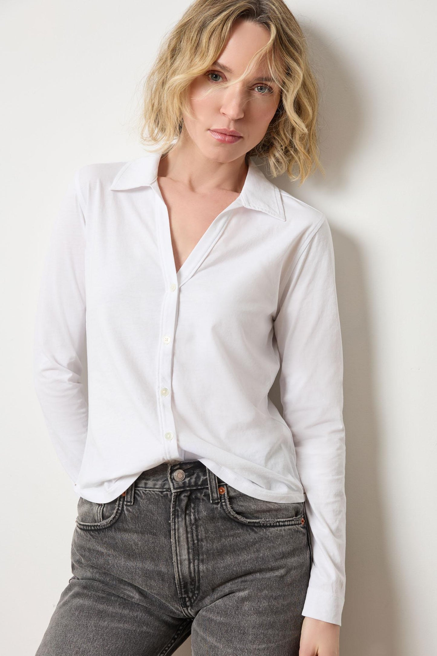 
                  
                    Lilla P | Split Collar Button Down | 3057
                  
                