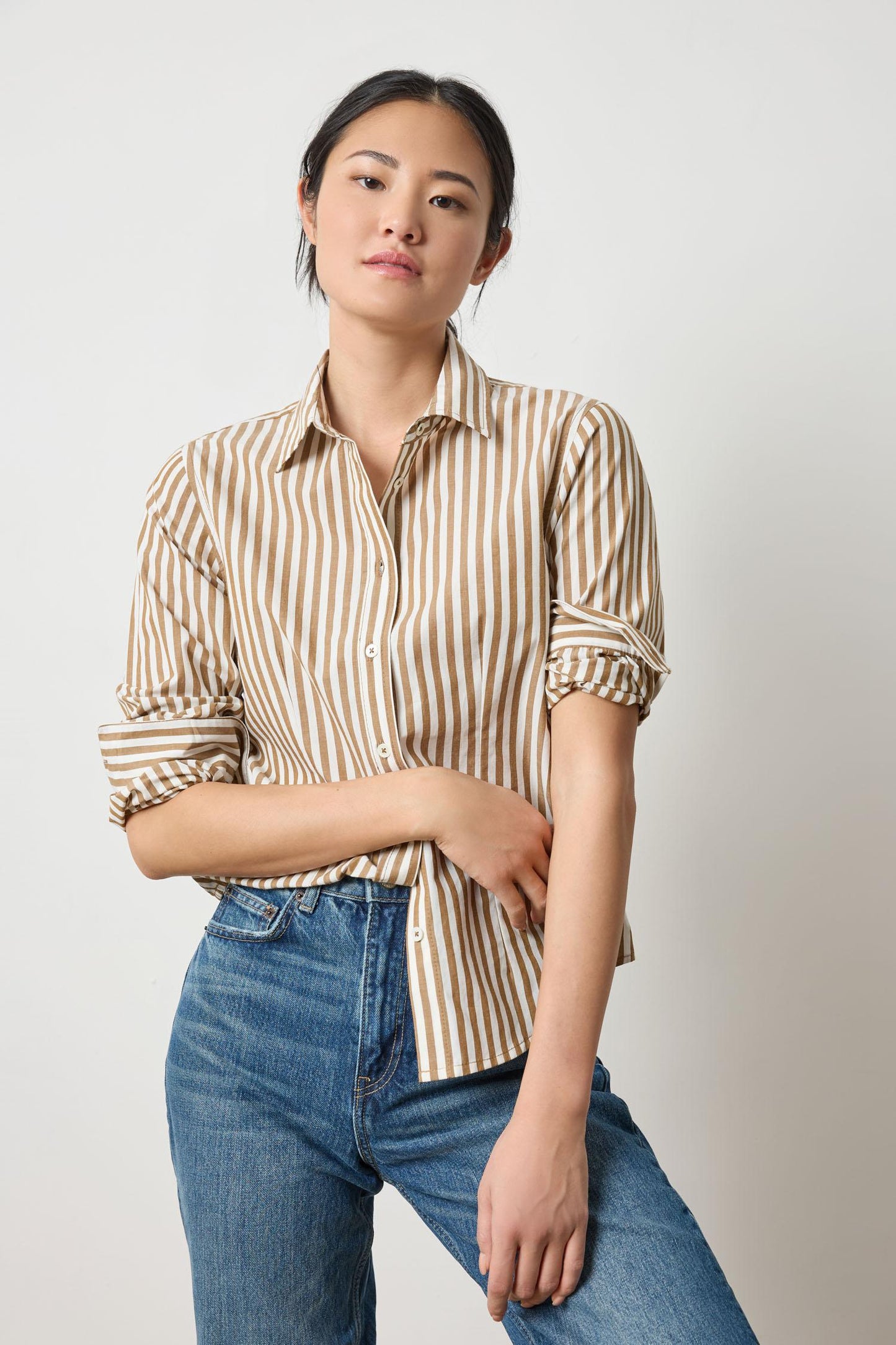 
                  
                    Lilla P | Slim Fit Button Down | 3090
                  
                