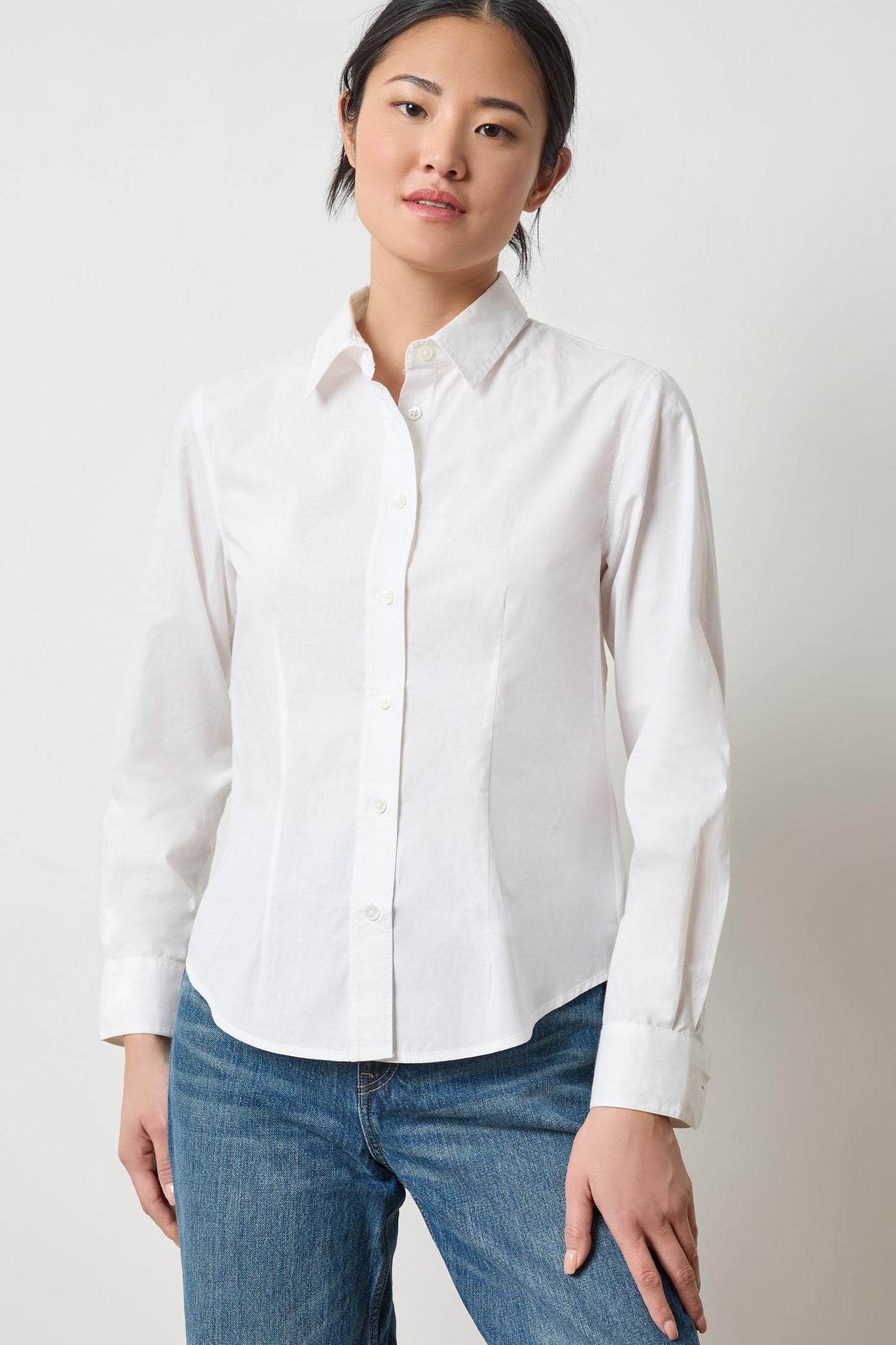
                  
                    Lilla P | Slim Fit Button Down | 3090
                  
                