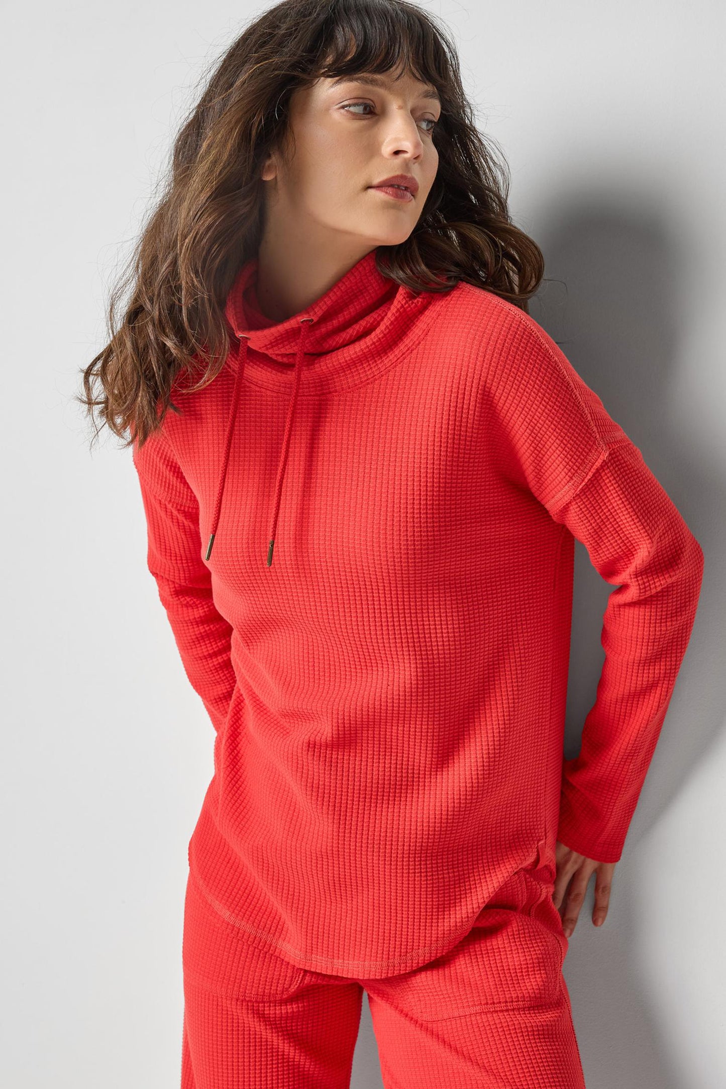 
                  
                    Lilla P | Rounded Hem Mock Neck | 3225
                  
                