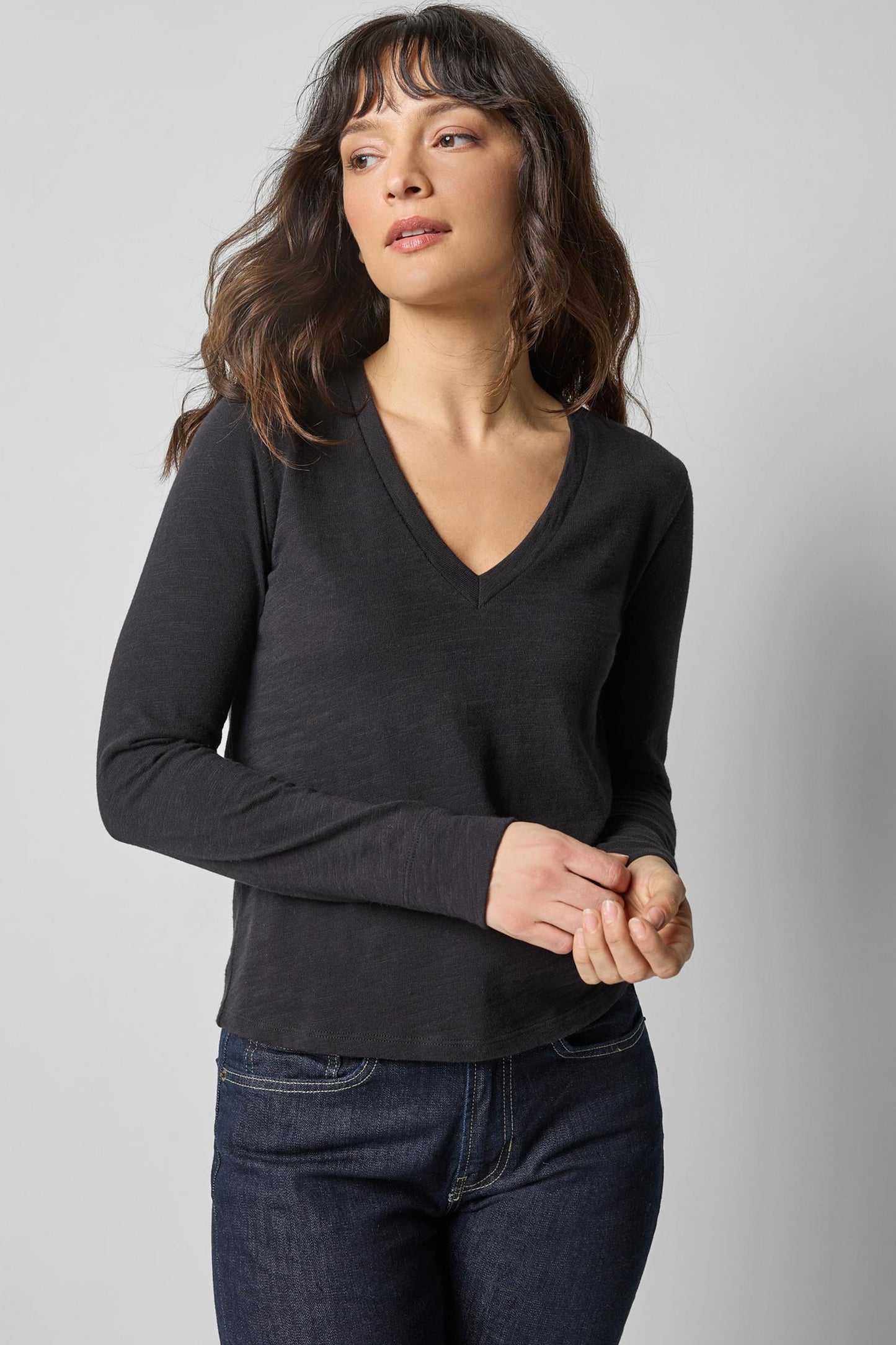 
                  
                    Lilla P | Long Sleeve Self Trimmed V neck | 3232
                  
                