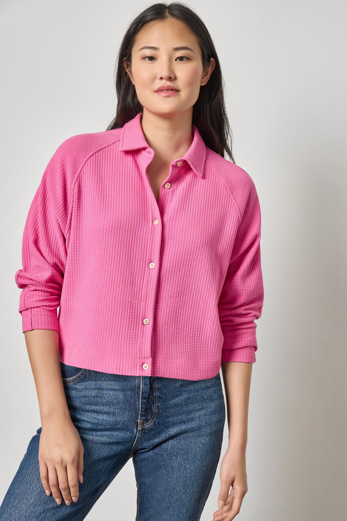 
                  
                    Lilla P | Easy Raglan Button Down | 3271
                  
                