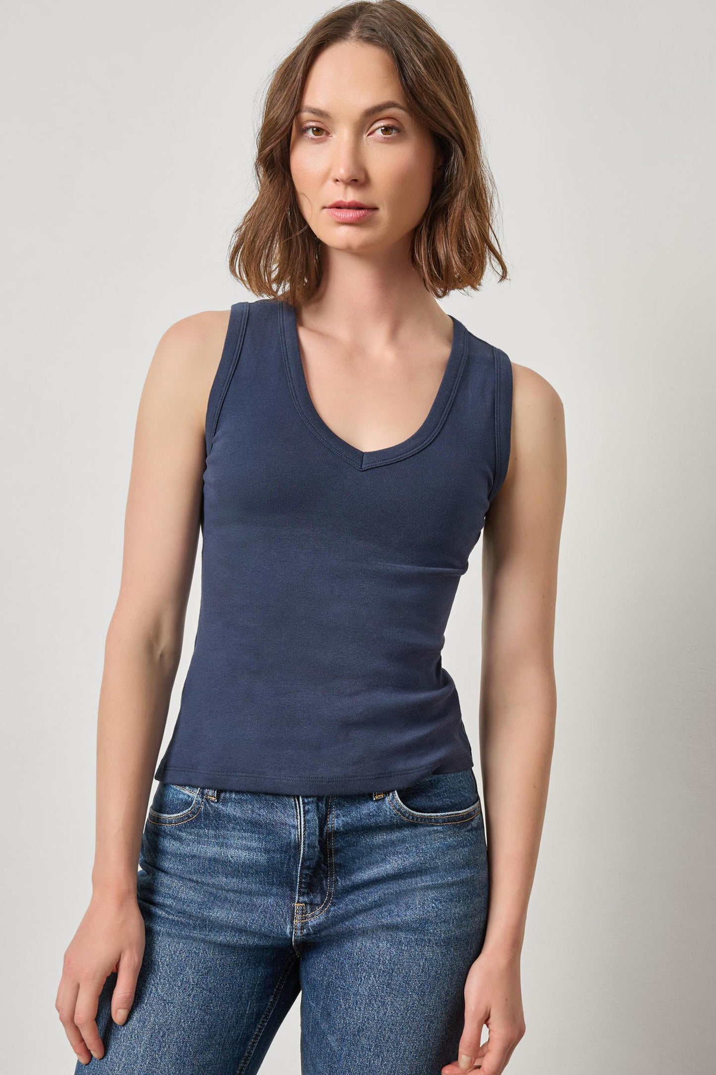 
                  
                    Lilla P | V-Neck Tank |3324
                  
                