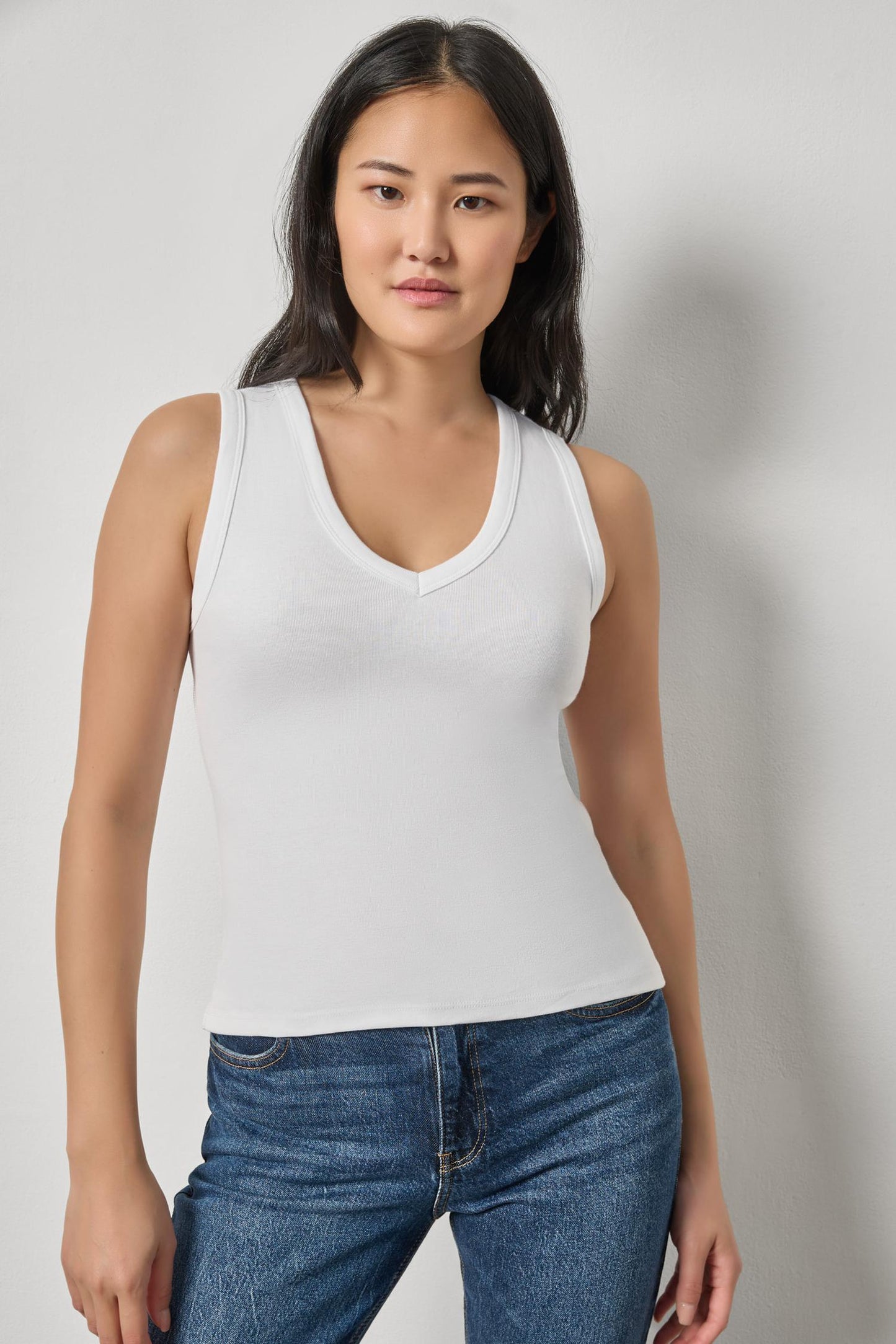
                  
                    Lilla P | V-Neck Tank |3324
                  
                