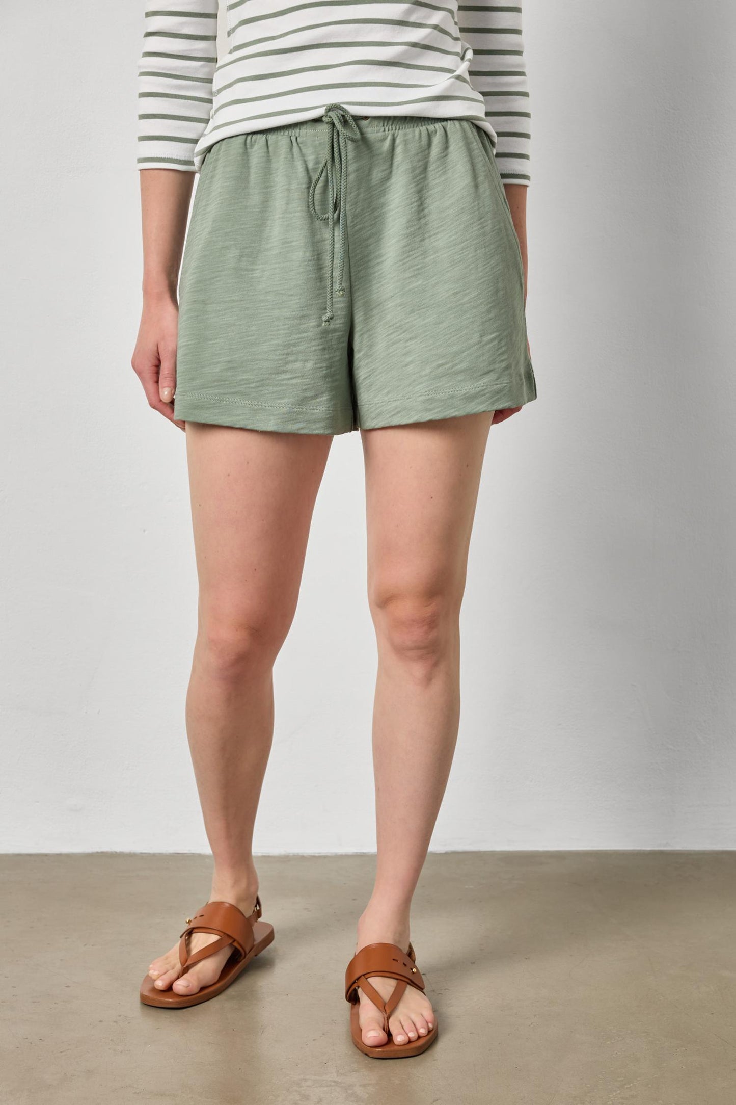 Lilla P | Elastic Waist Drawcord Short  | 3330