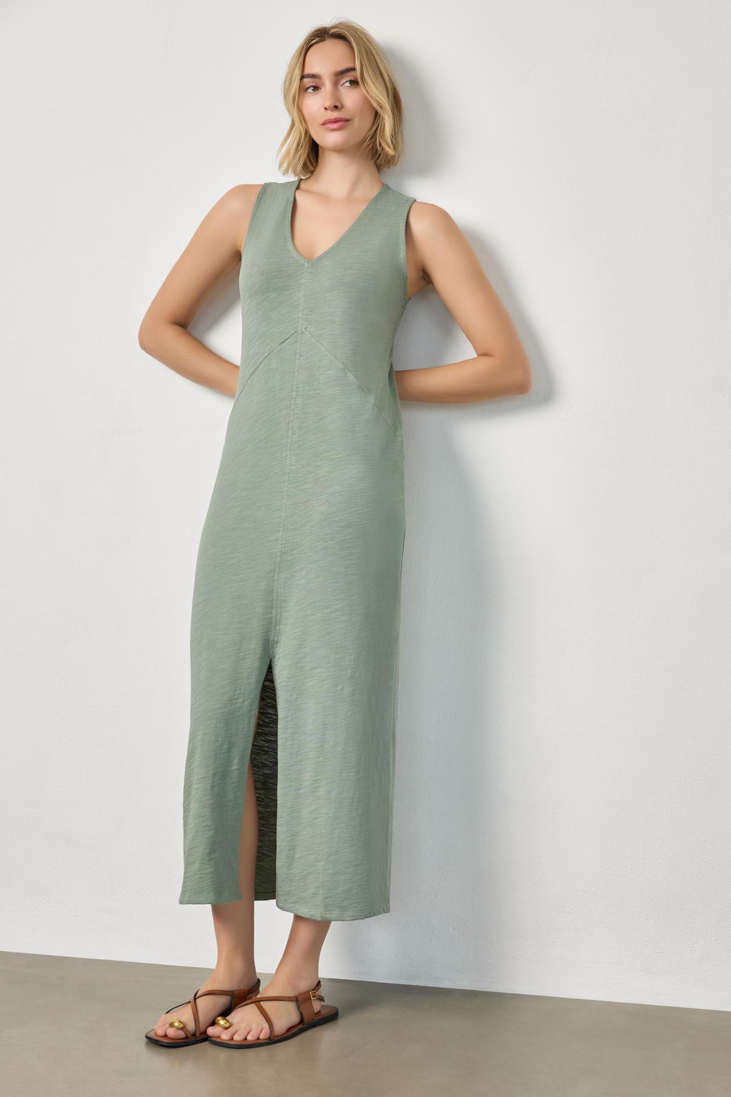 
                  
                    Lilla P | V Neck Seamed Maxi Dress | 3331
                  
                