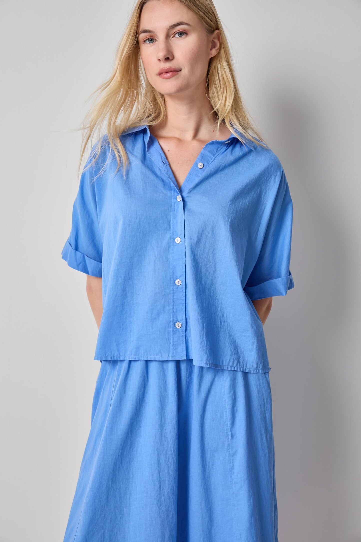 
                  
                    Lilla P | Elbow Sleeve Button Down | 3439
                  
                