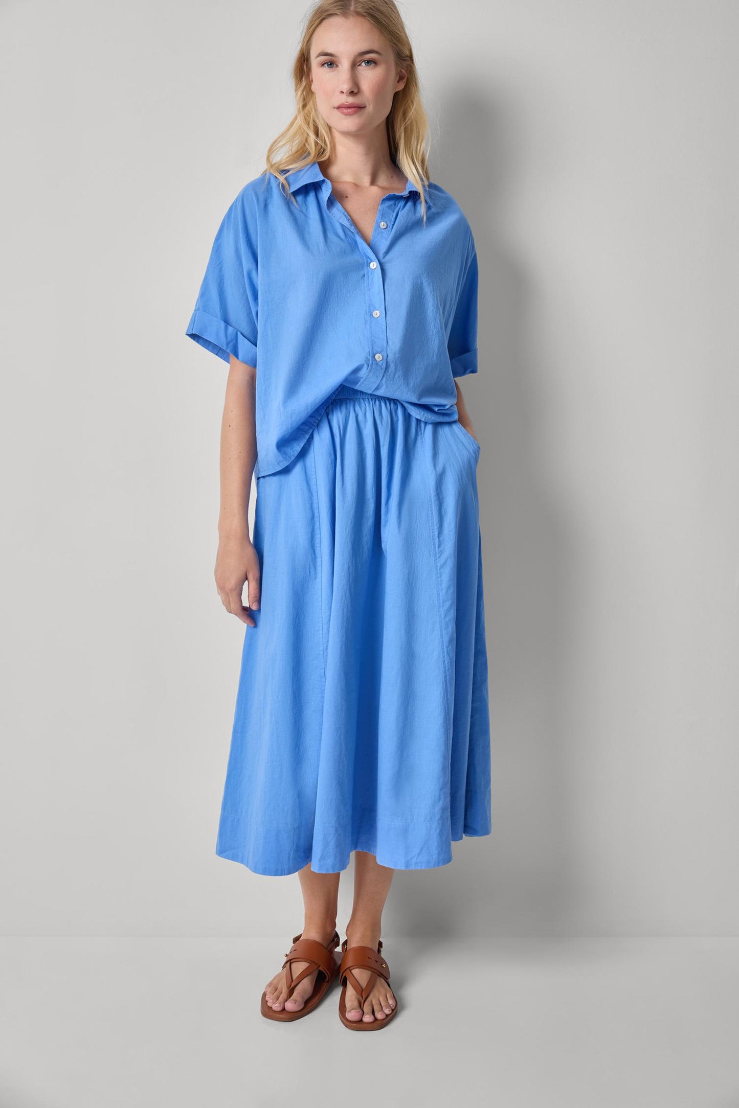 
                  
                    Lilla P | Elbow Sleeve Button Down | 3439
                  
                