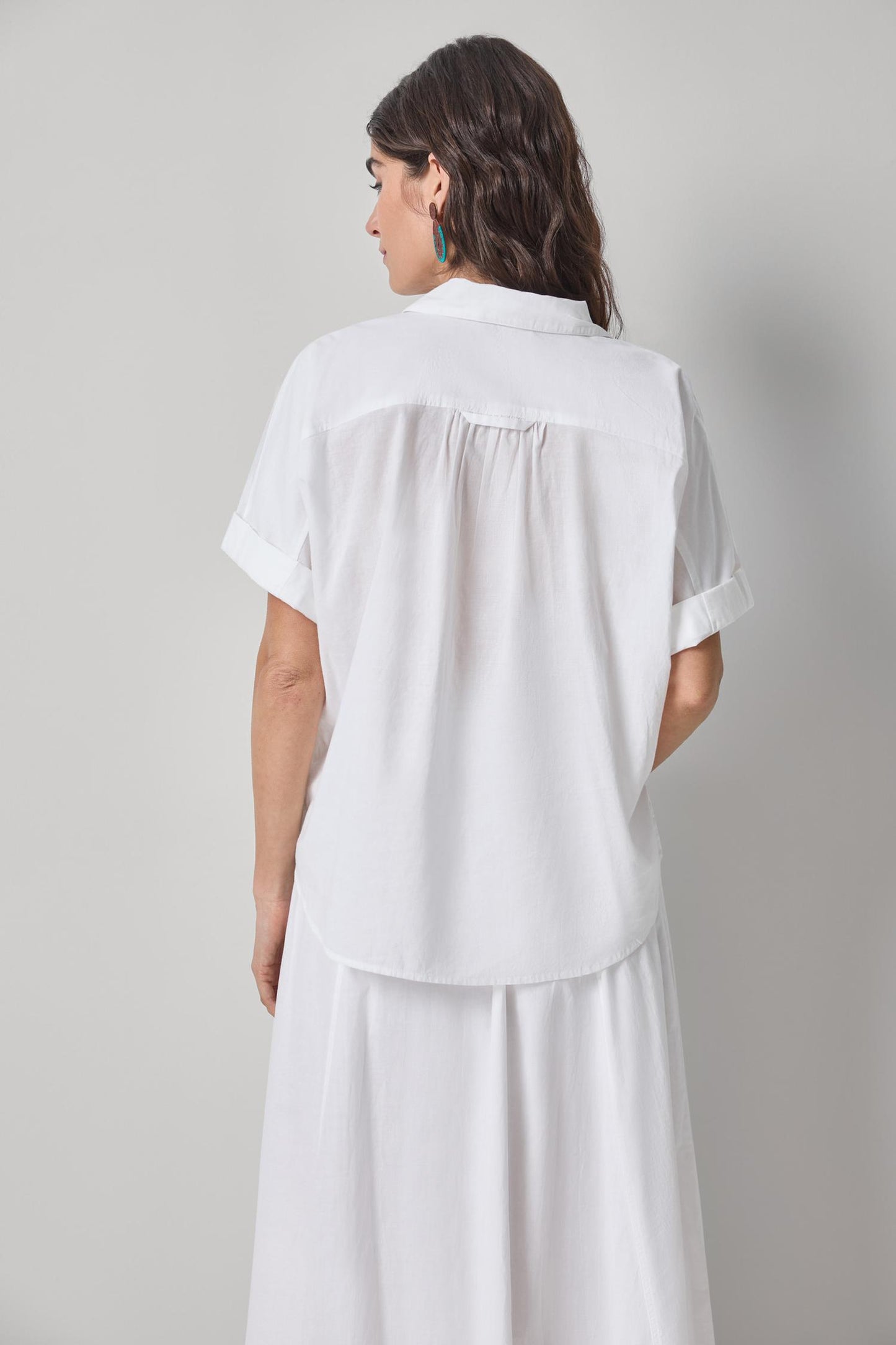 
                  
                    Lilla P | Elbow Sleeve Button Down | 3439
                  
                
