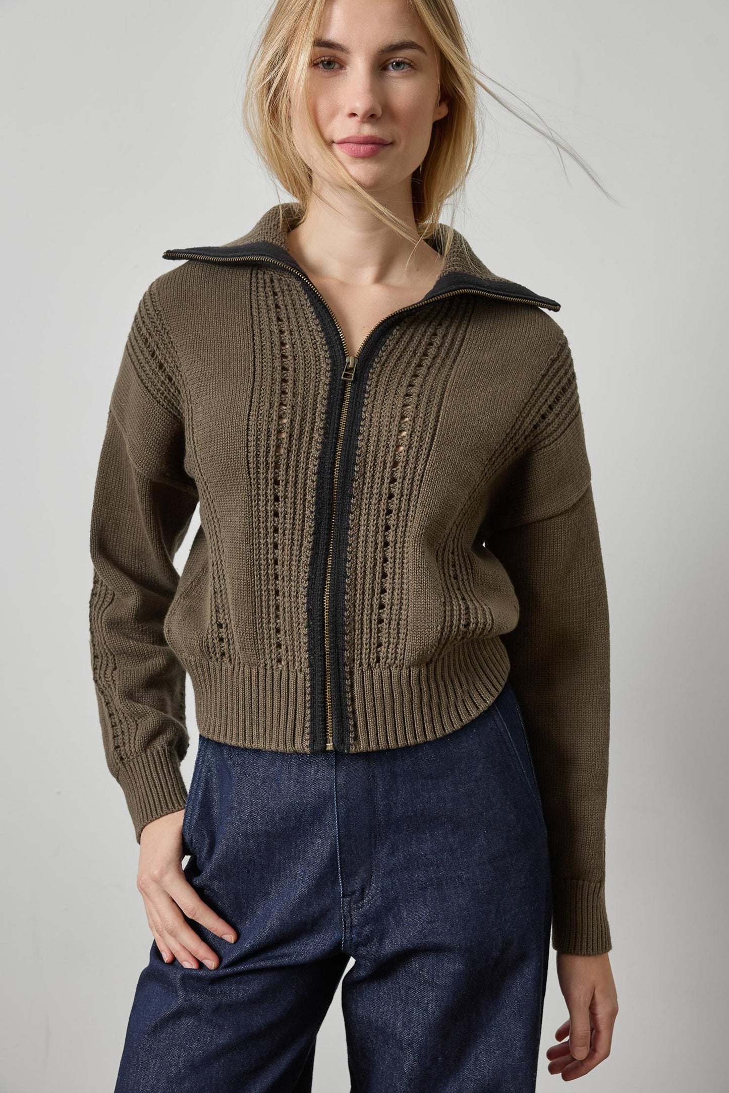 
                  
                    Lilla P | Contrast Collar Zip Cardigan | Olive | 3502
                  
                