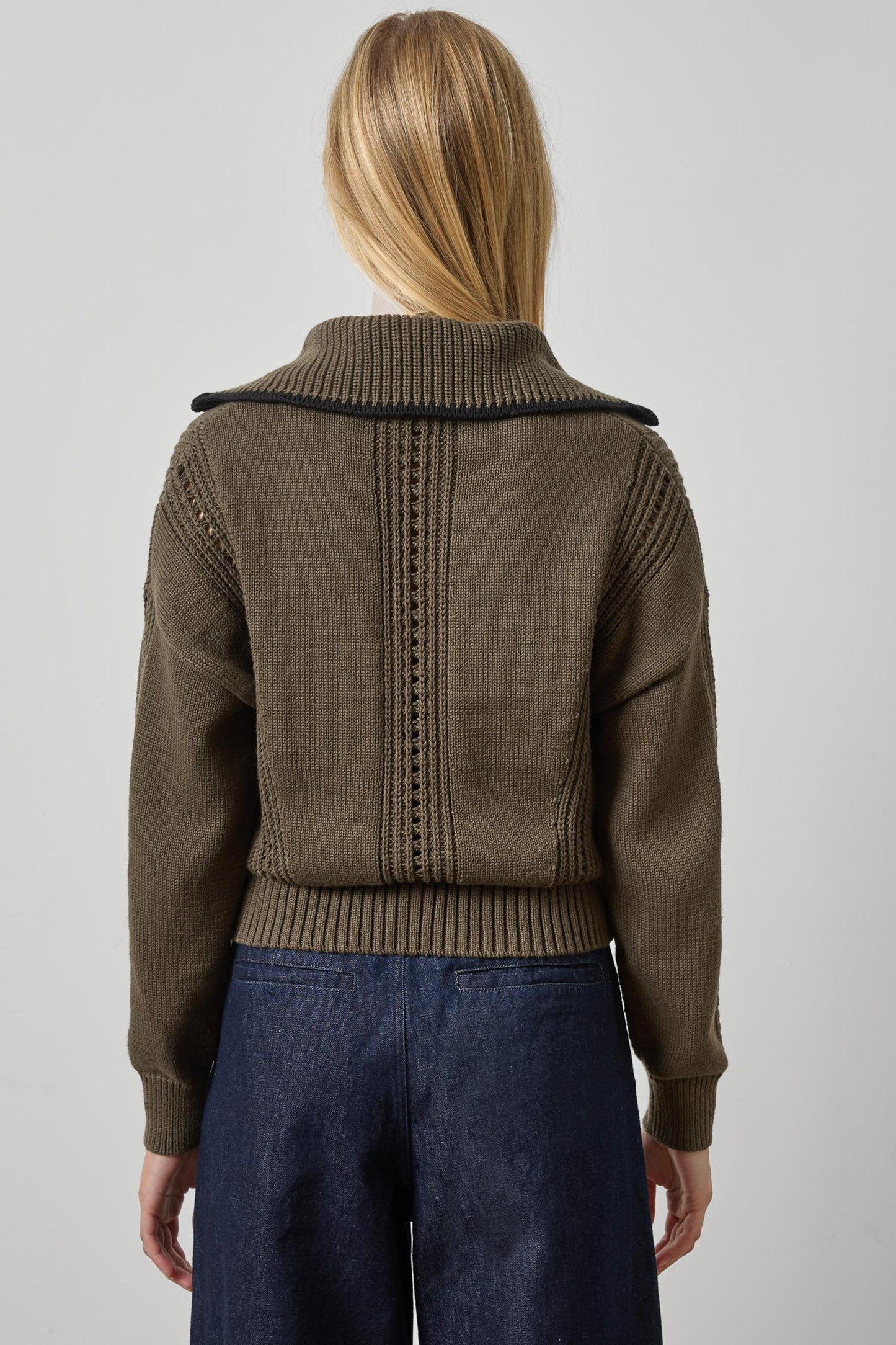 
                  
                    Lilla P | Contrast Collar Zip Cardigan | Olive | 3502
                  
                