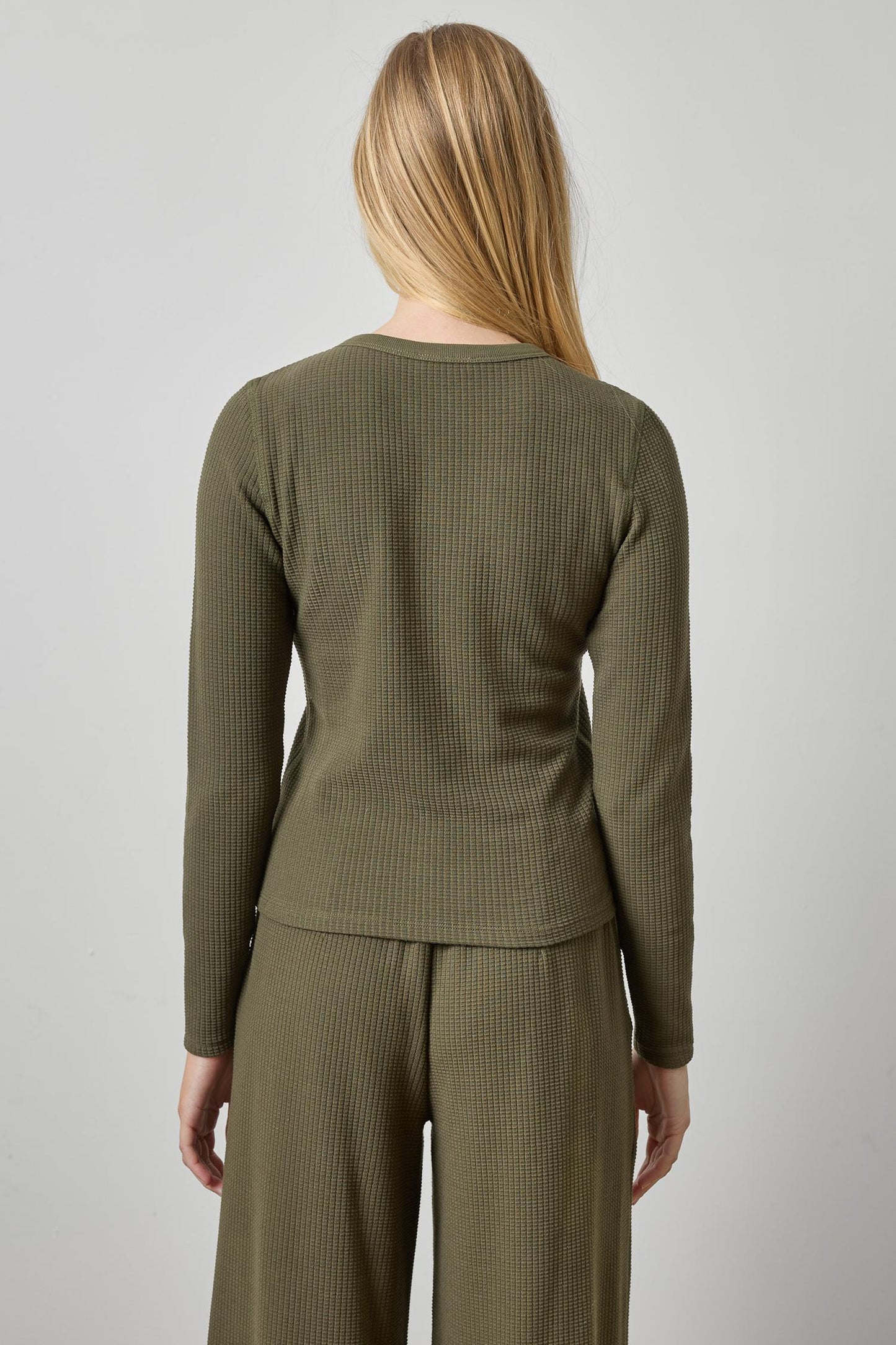 
                  
                    Lilla P | Slim Long Sleeve Crew | 3525
                  
                