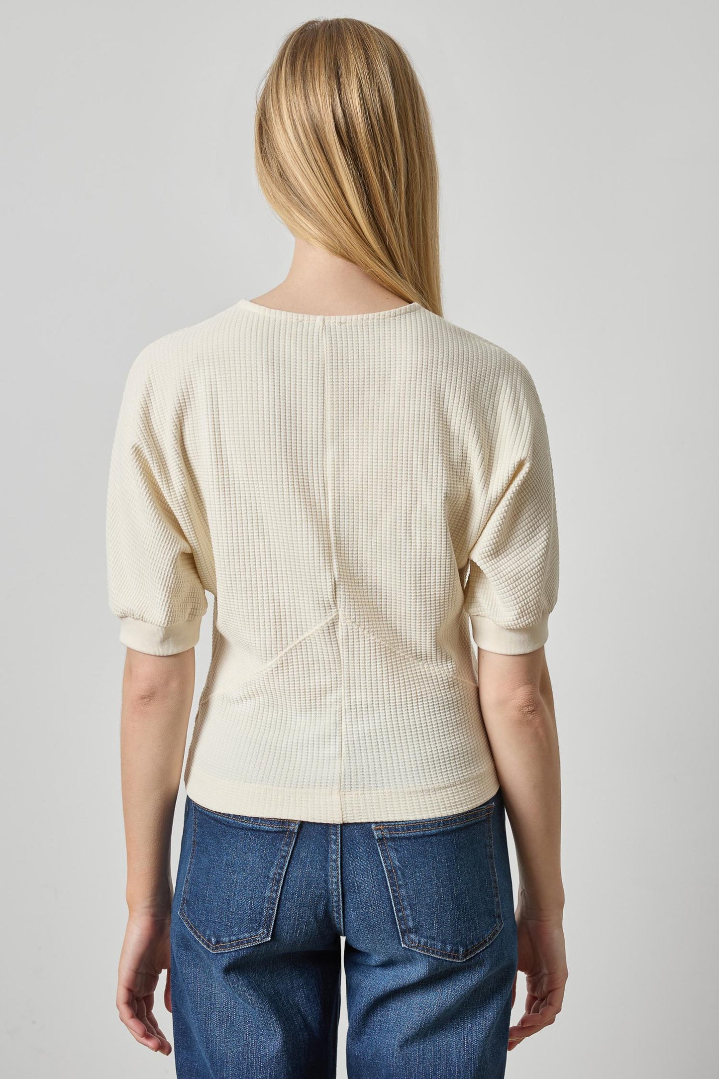
                  
                    Lilla P | Seamed V-Neck Top | 3527
                  
                