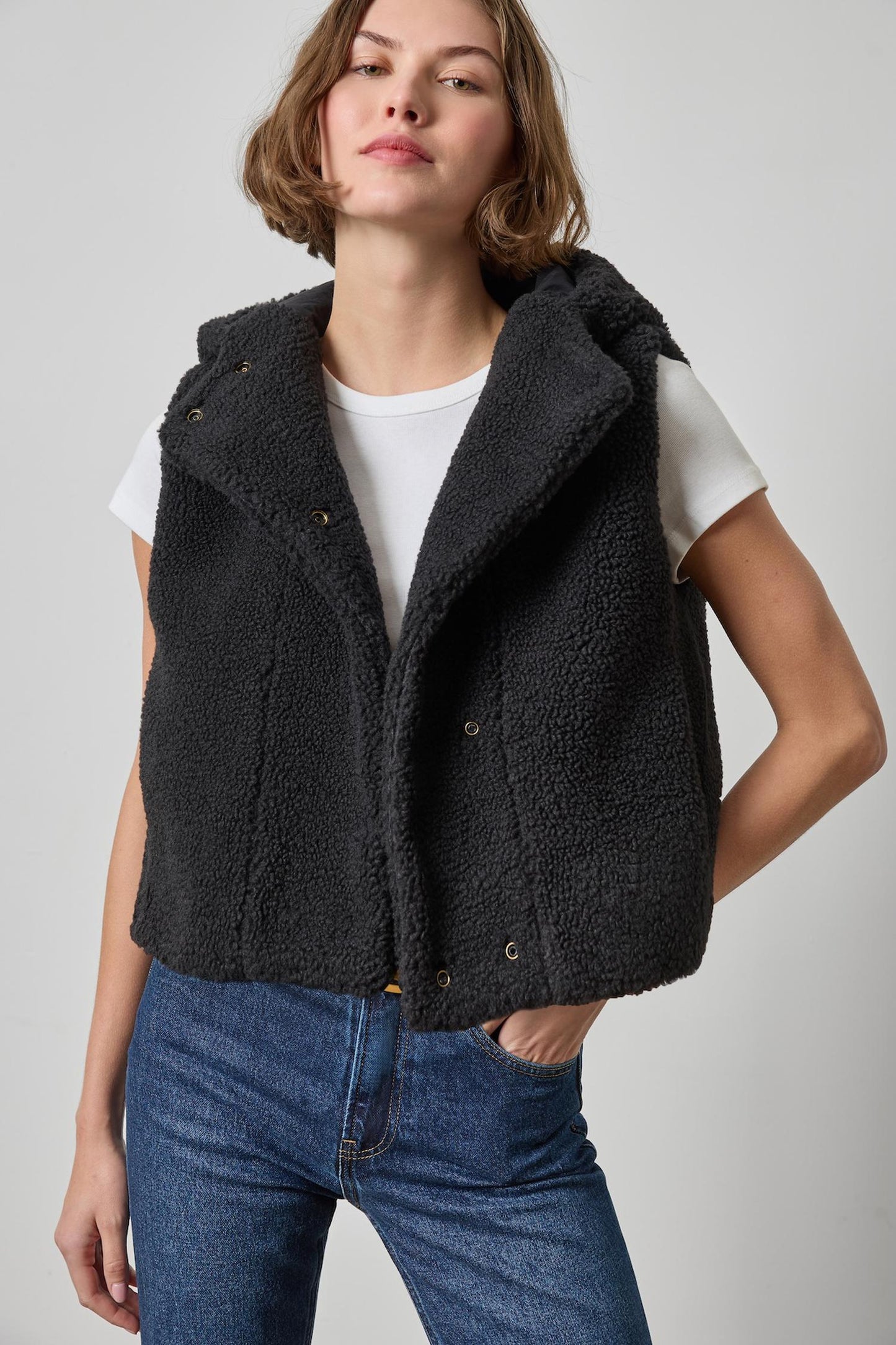 
                  
                    Lilla P | Hooded Sherpa Vest | 3548
                  
                