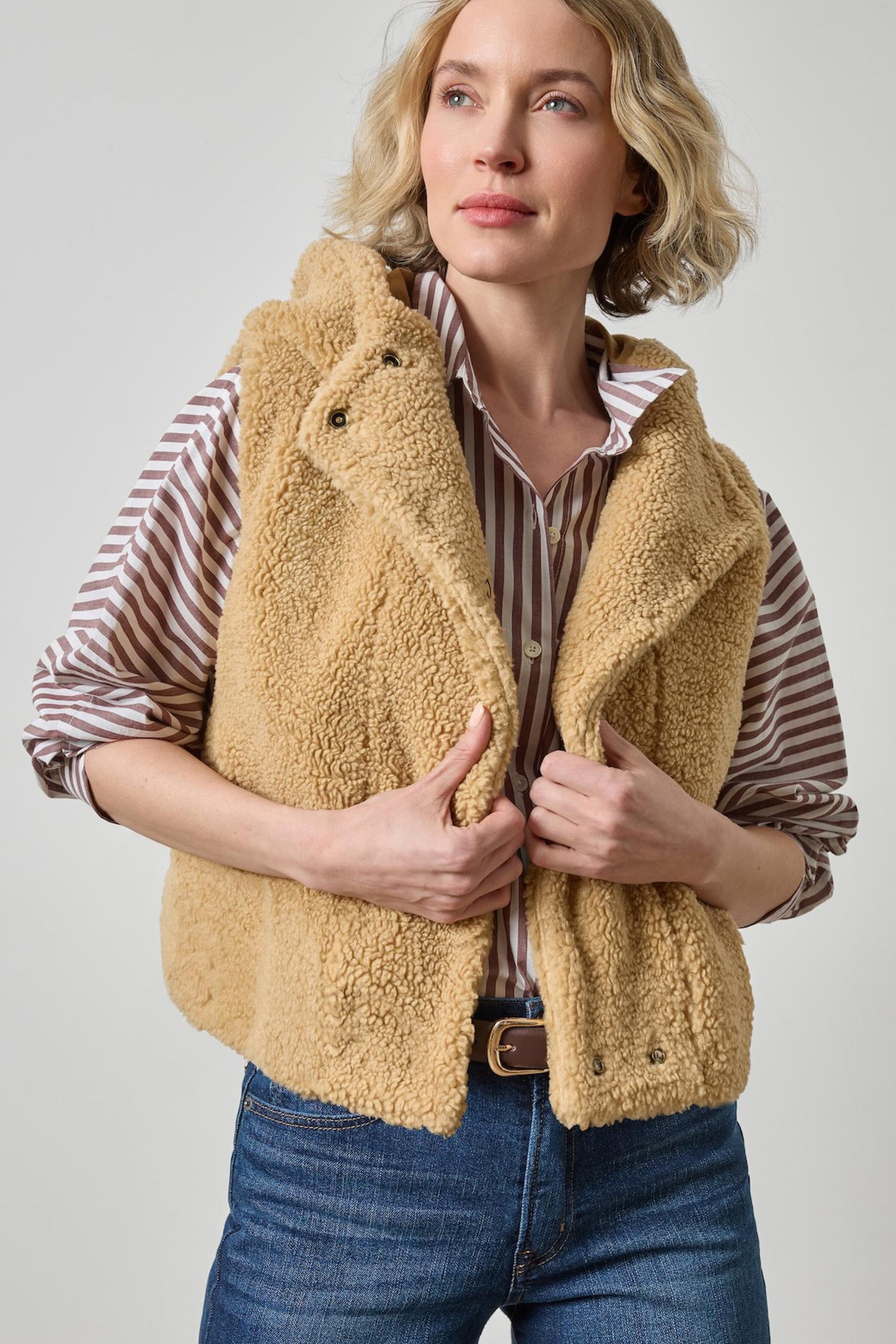 
                  
                    Lilla P | Hooded Sherpa Vest | 3548
                  
                